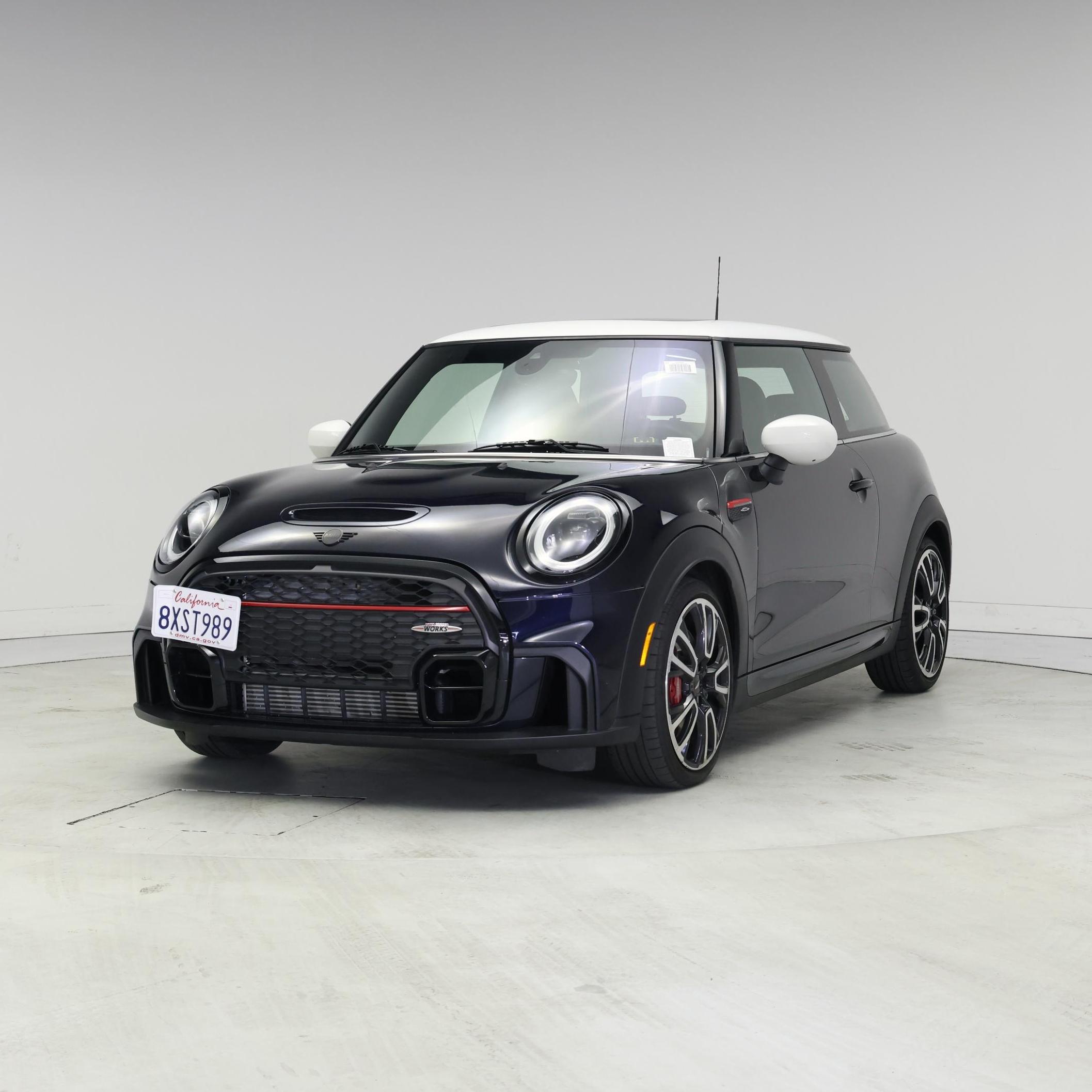 Thumbnail: 2022 MINI Cooper Hardtop - 4