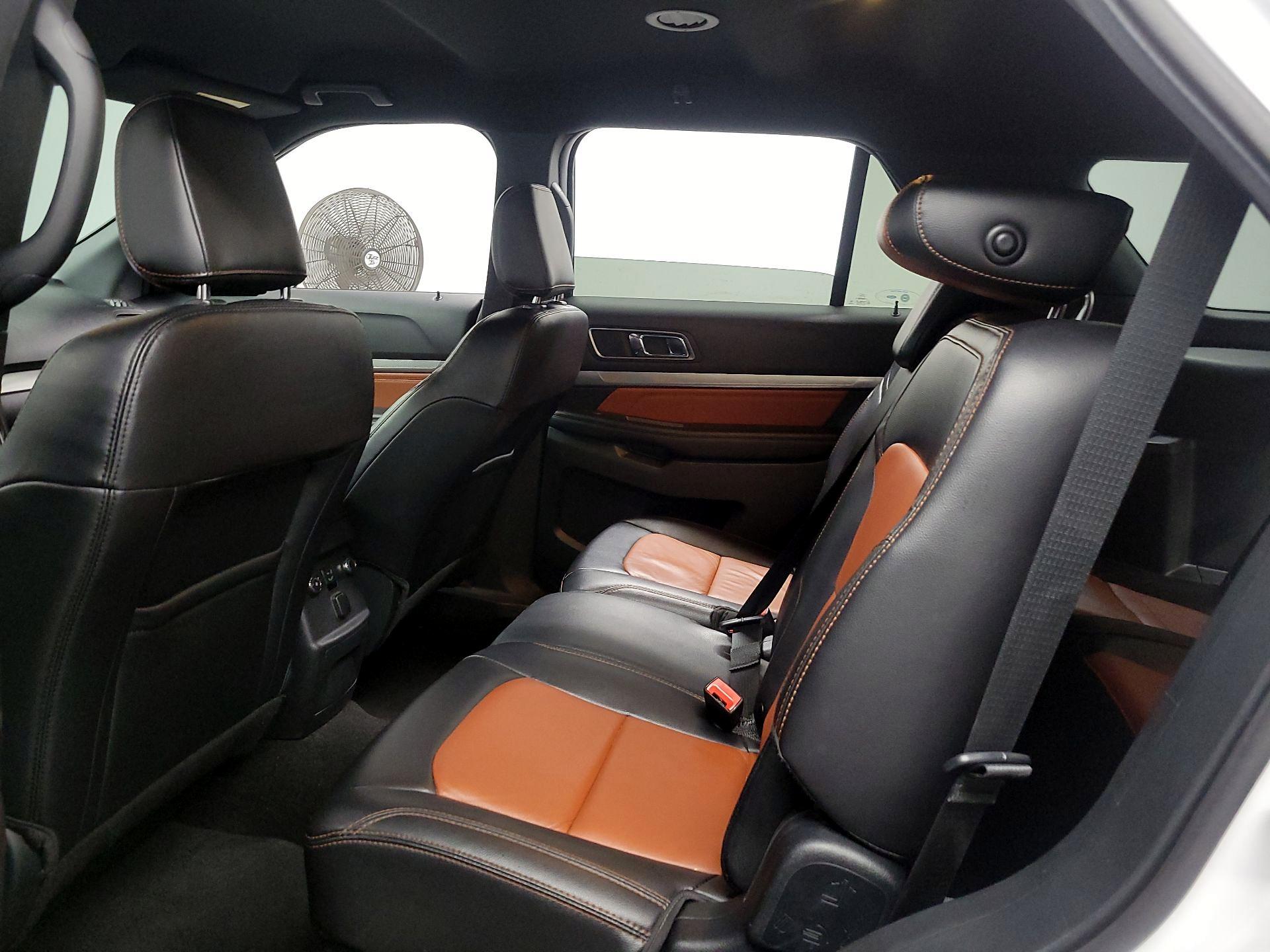 Thumbnail: 2019 Ford Explorer - 17