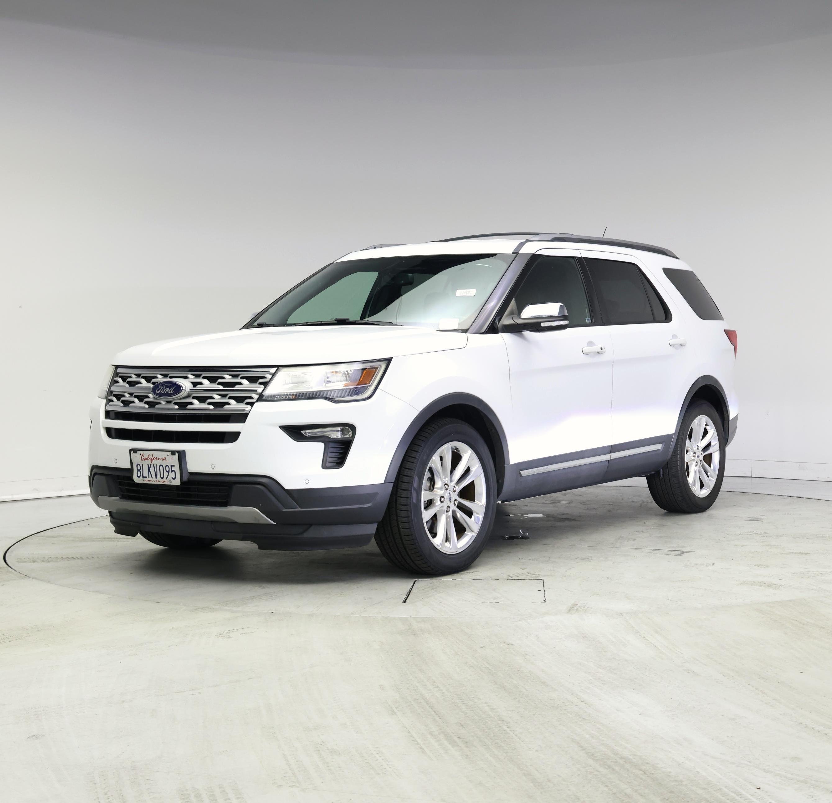 Thumbnail: 2019 Ford Explorer - 4