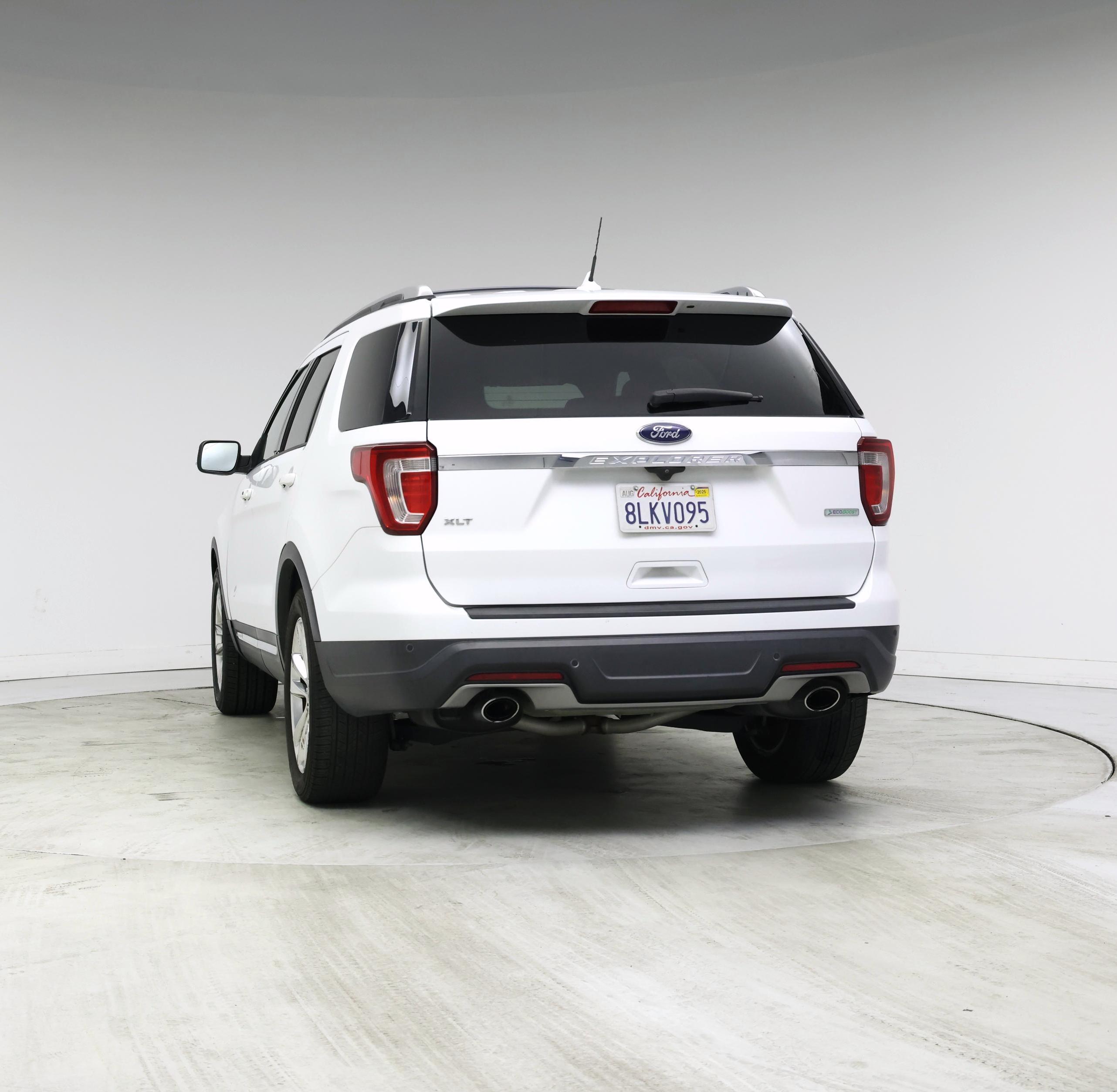 Thumbnail: 2019 Ford Explorer - 6