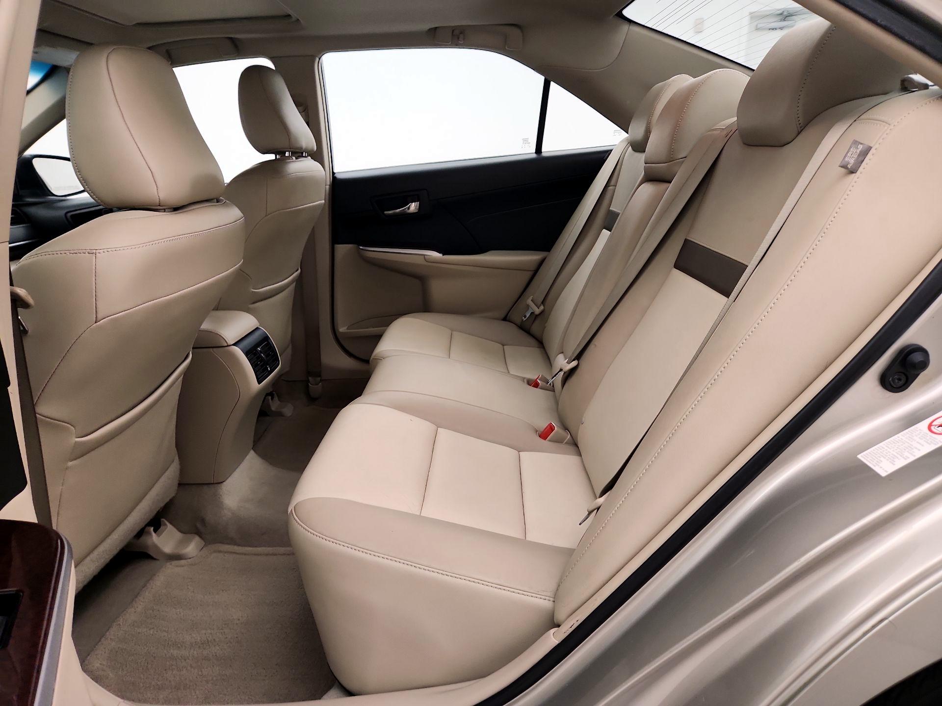 Thumbnail: 2014 Toyota Camry - 20