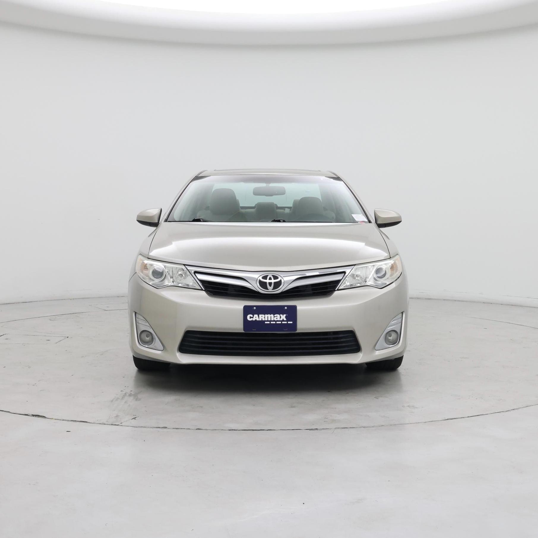 Thumbnail: 2014 Toyota Camry - 5
