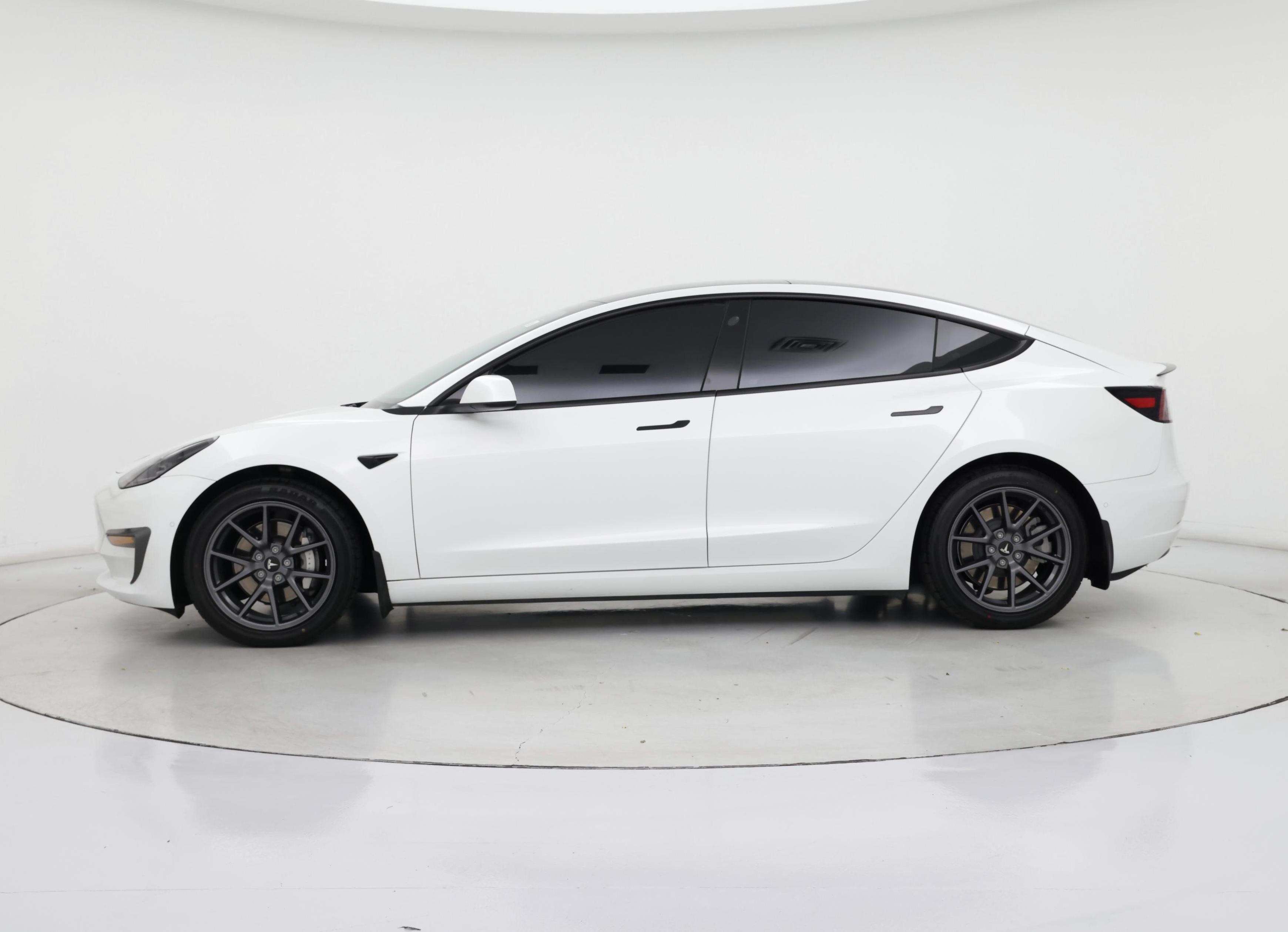 Thumbnail: 2021 Tesla Model 3 - 3