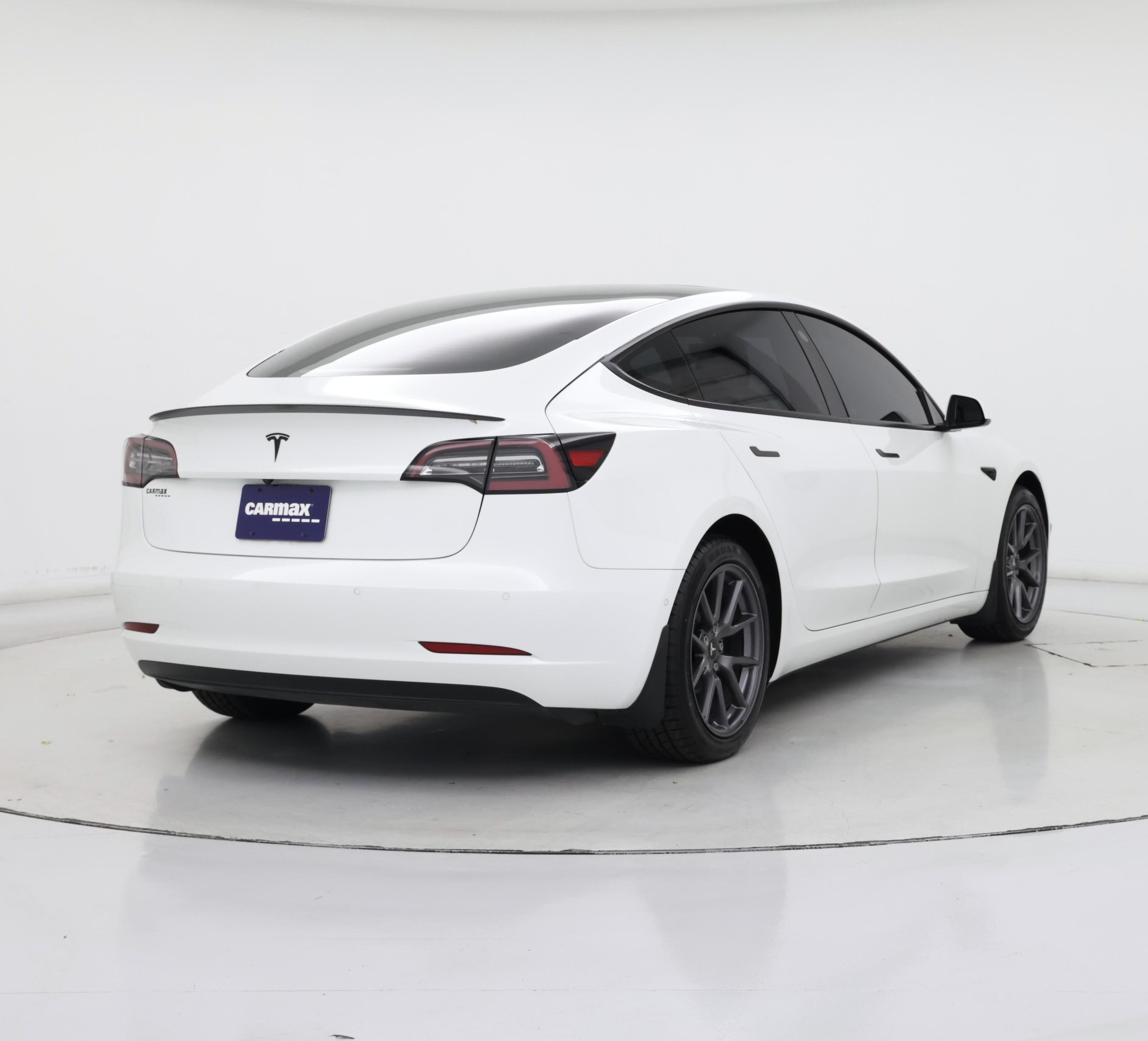 Thumbnail: 2021 Tesla Model 3 - 8
