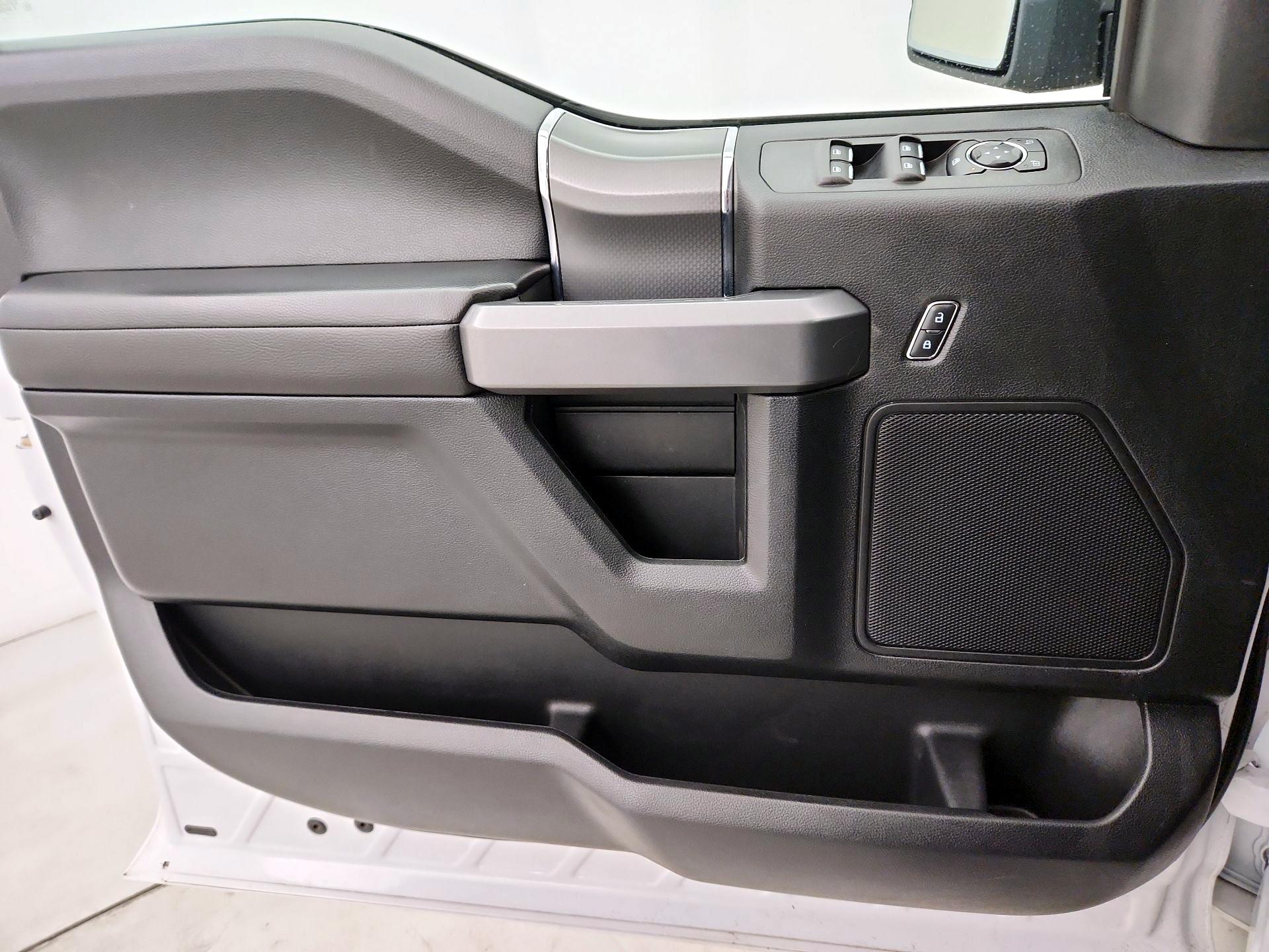 Thumbnail: 2017 Ford F-150 - 12