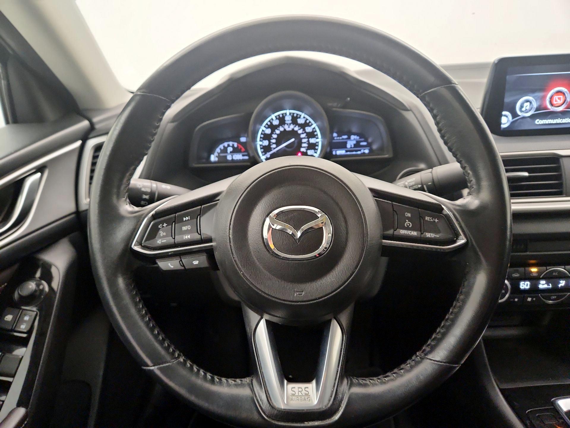 Thumbnail: 2018 Mazda Mazda3 - 10