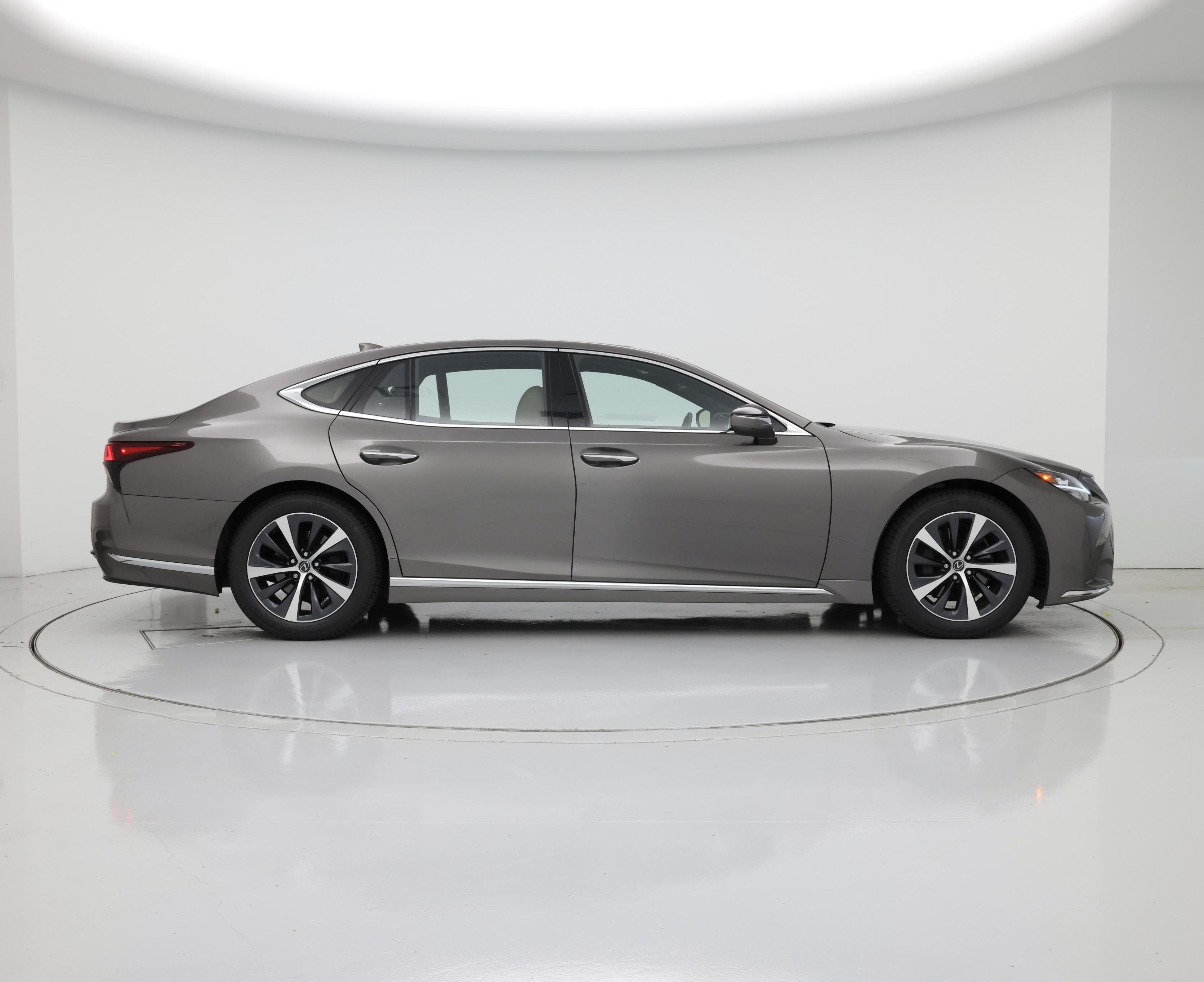 Thumbnail: 2021 Lexus LS - 7