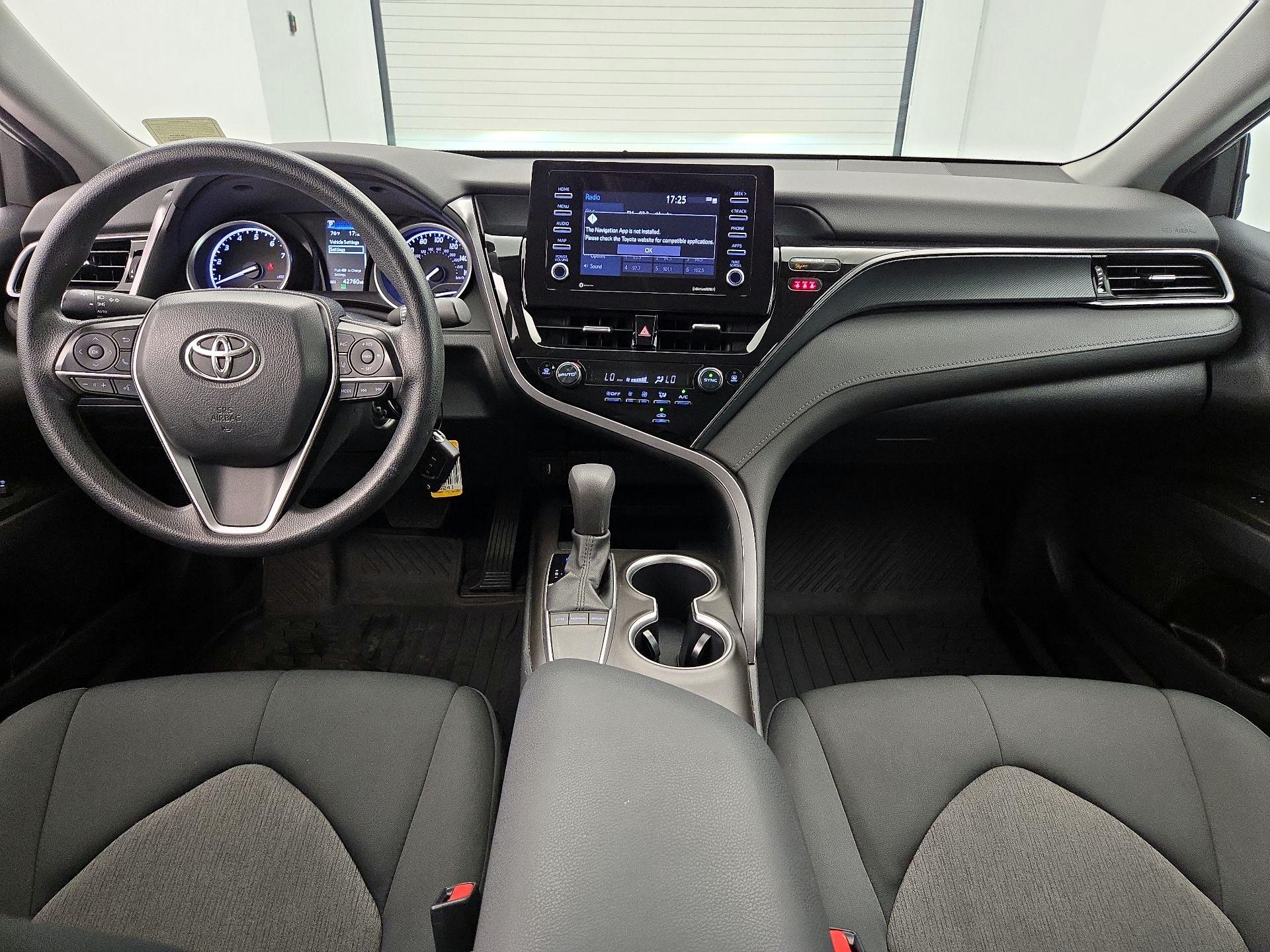 Thumbnail: 2023 Toyota Camry - 9