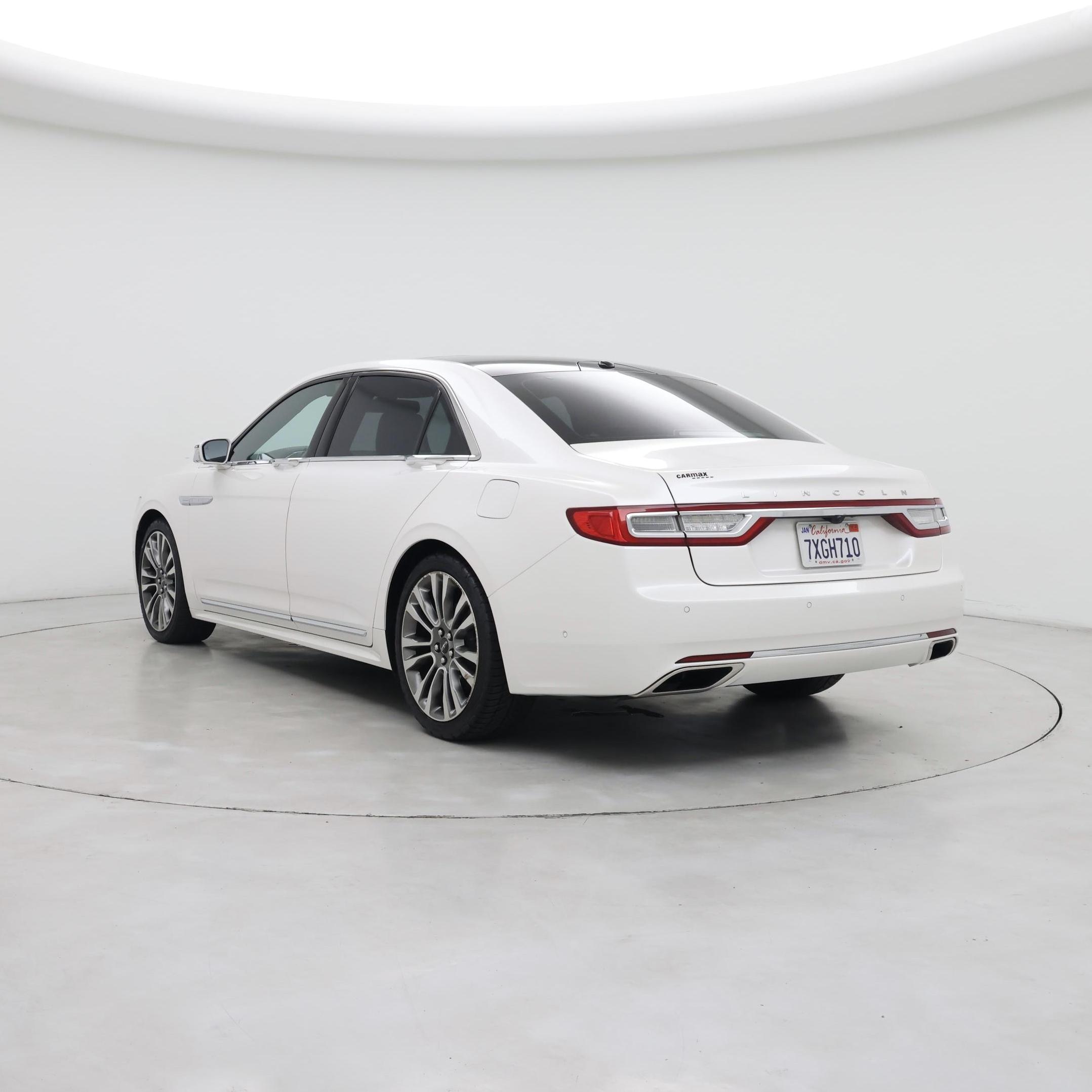 Thumbnail: 2017 Lincoln Continental - 2