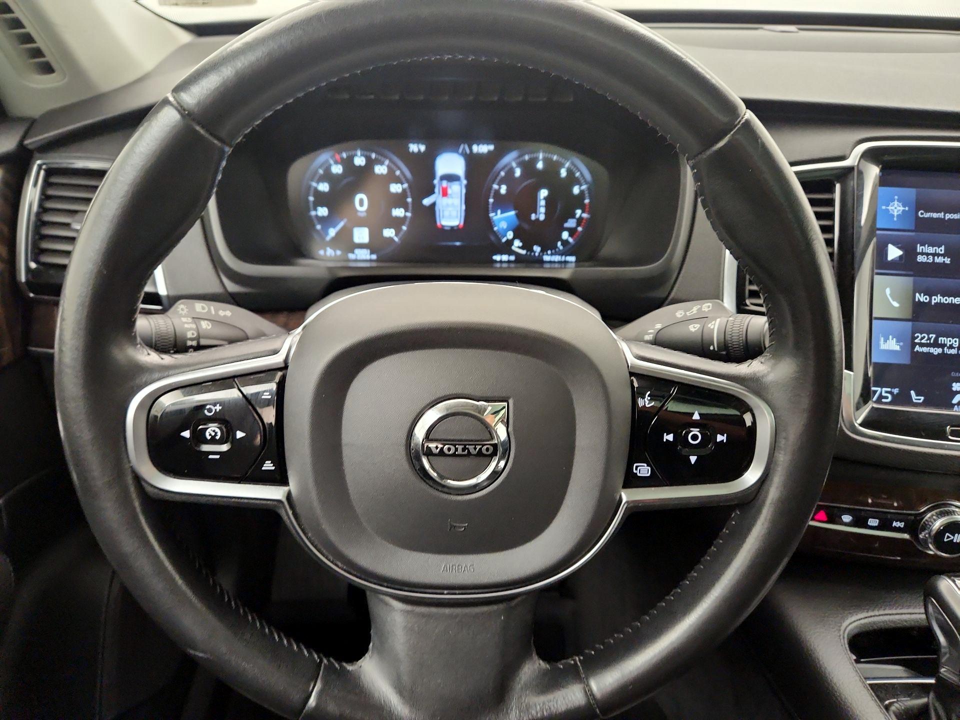 Thumbnail: 2016 Volvo XC90 - 10