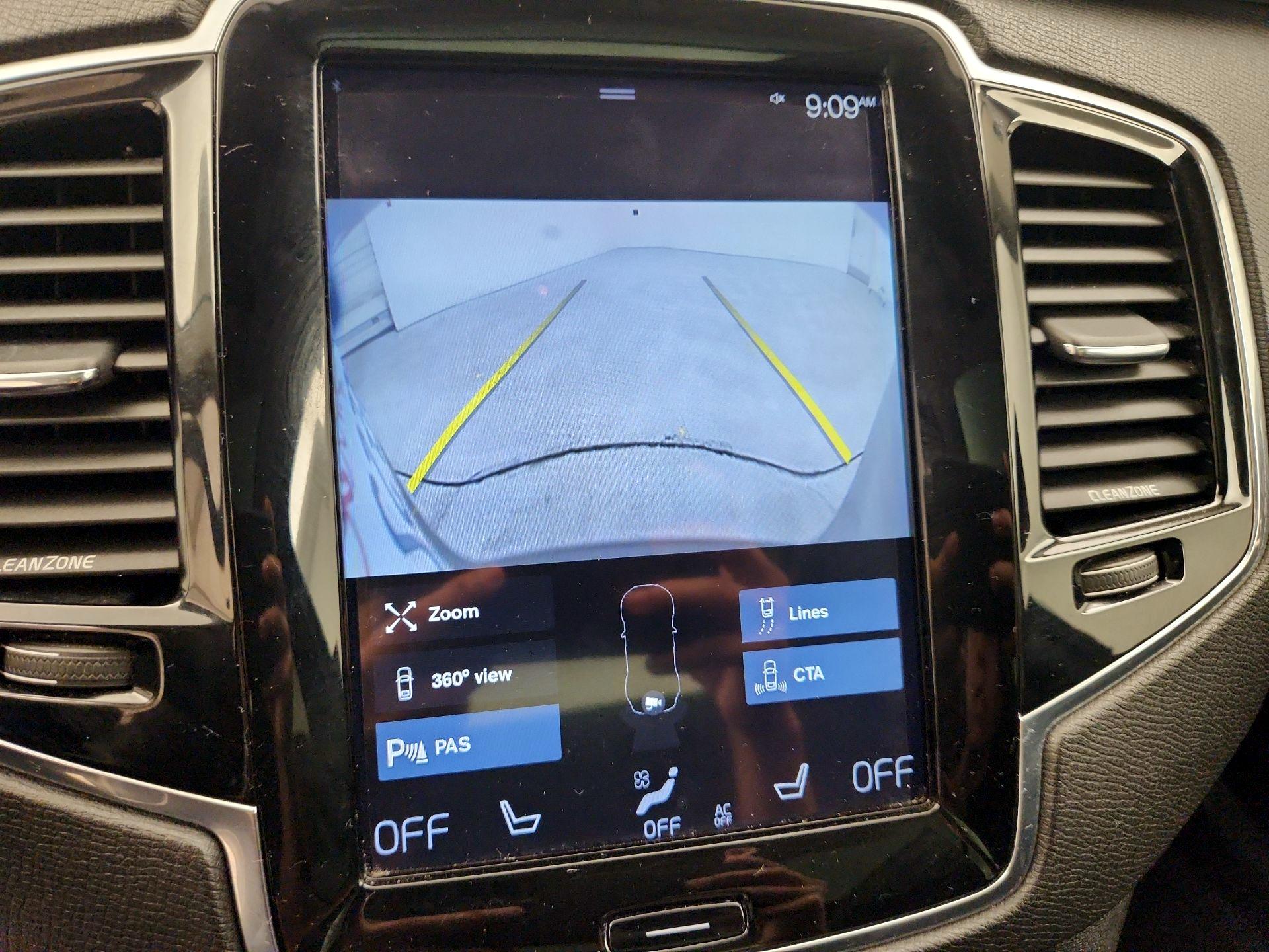 Thumbnail: 2016 Volvo XC90 - 15