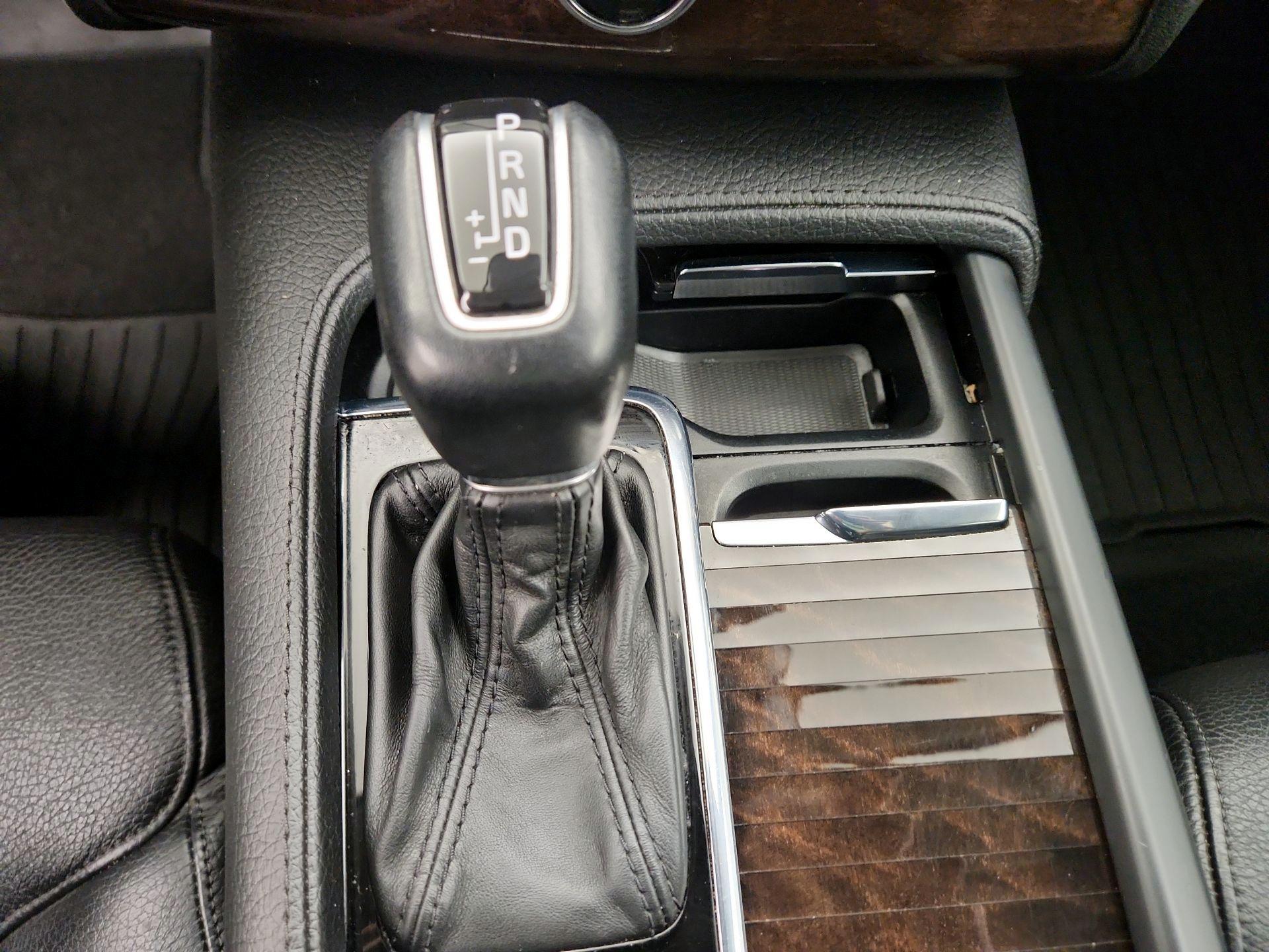 Thumbnail: 2016 Volvo XC90 - 18