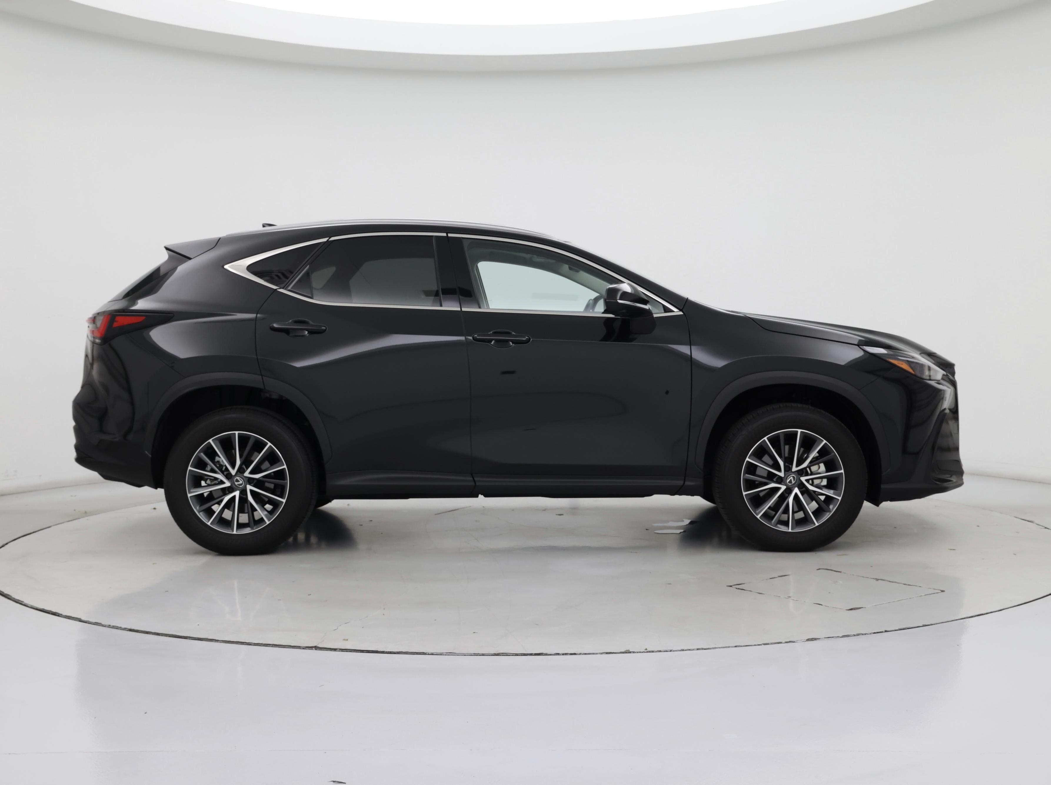Thumbnail: 2024 Lexus NX - 7