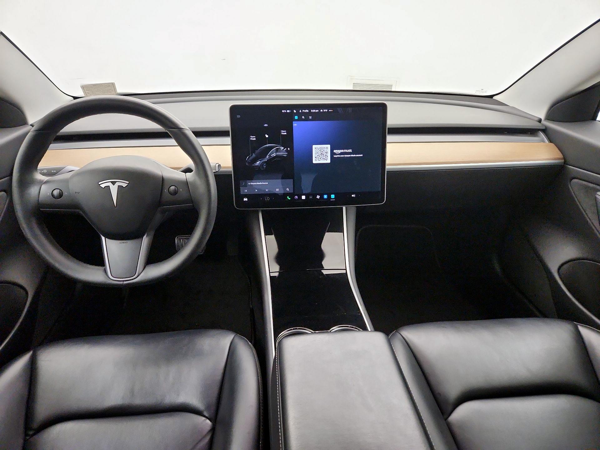 Thumbnail: 2019 Tesla Model 3 - 9
