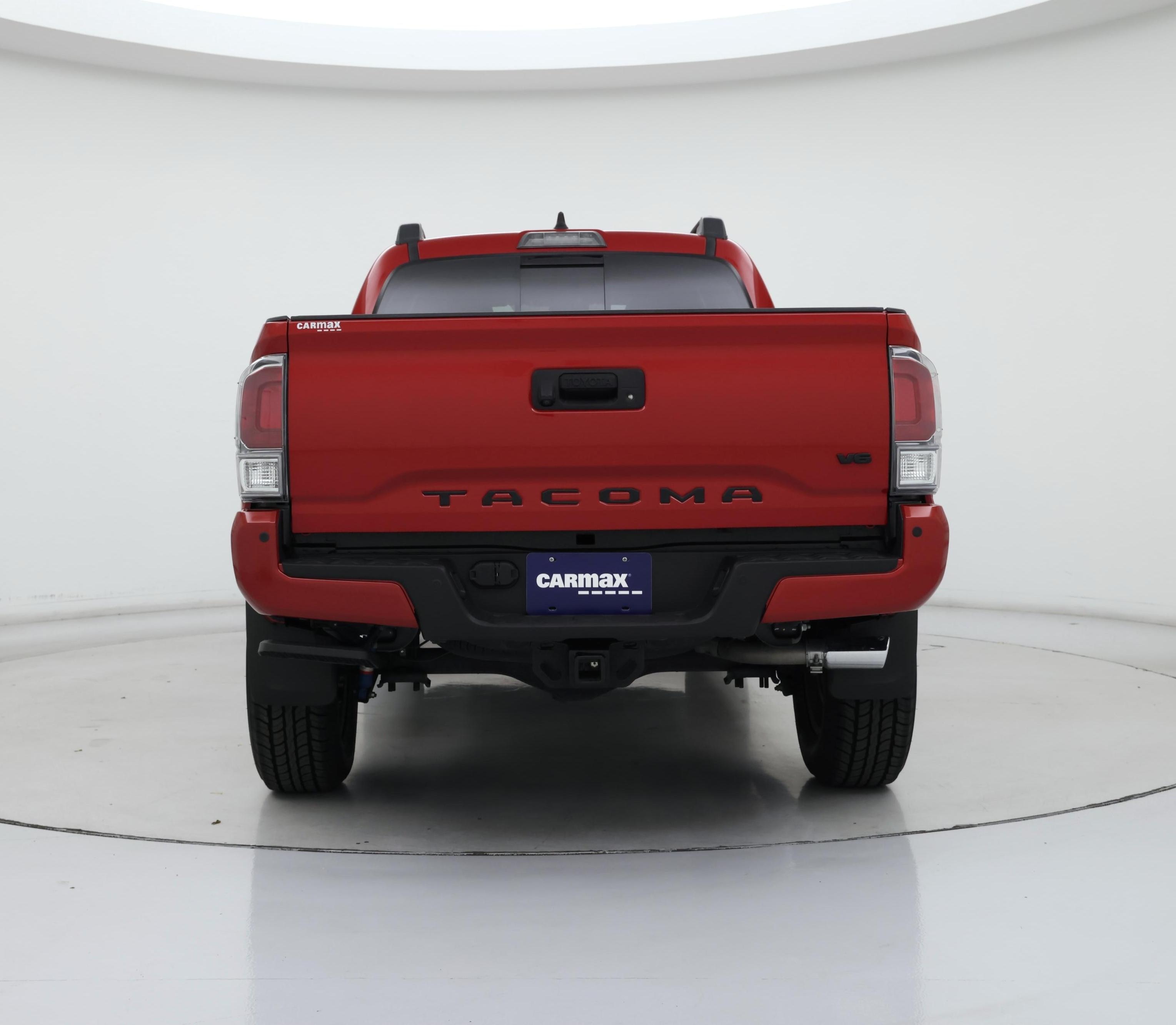 Thumbnail: 2022 Toyota Tacoma - 6