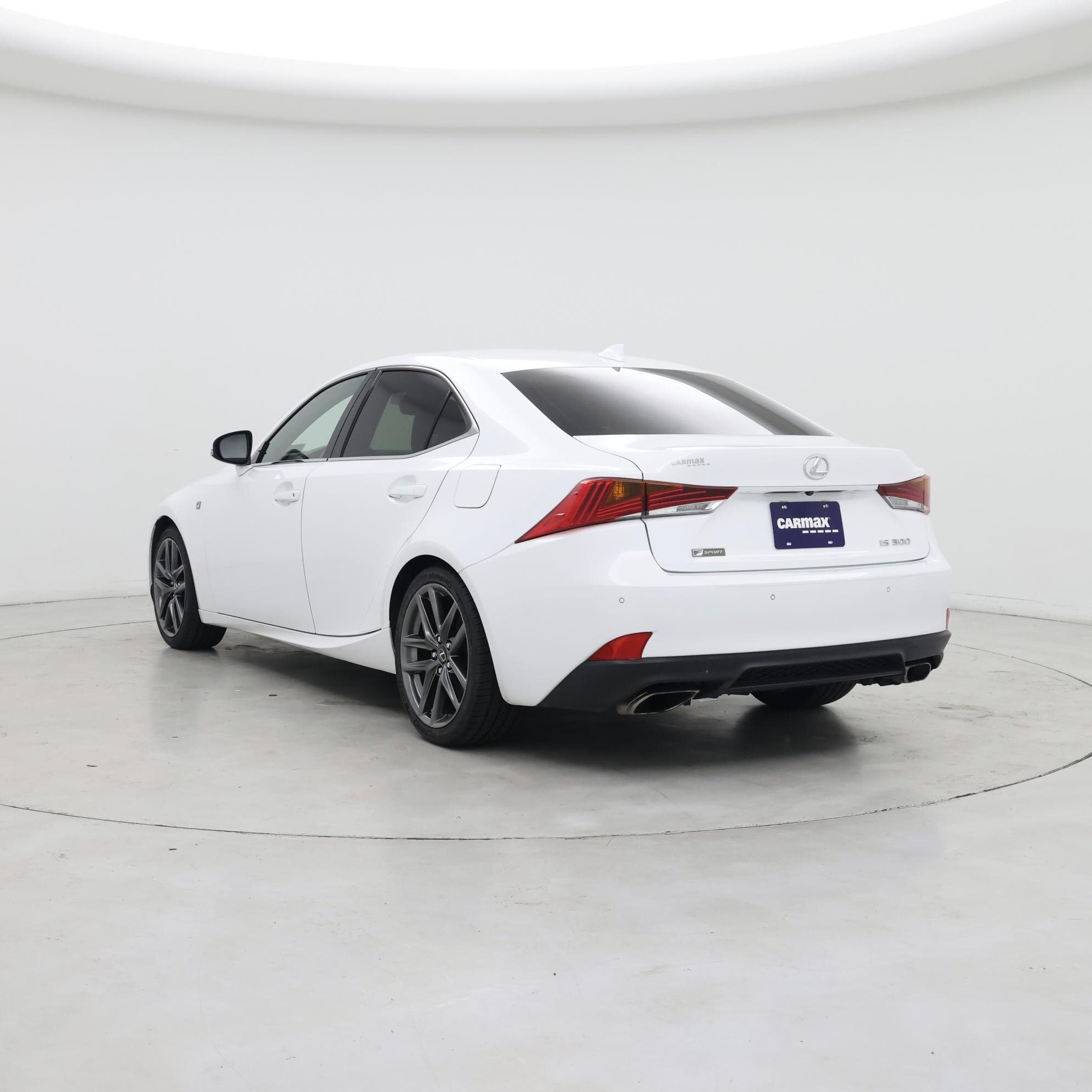 Thumbnail: 2018 Lexus IS - 2