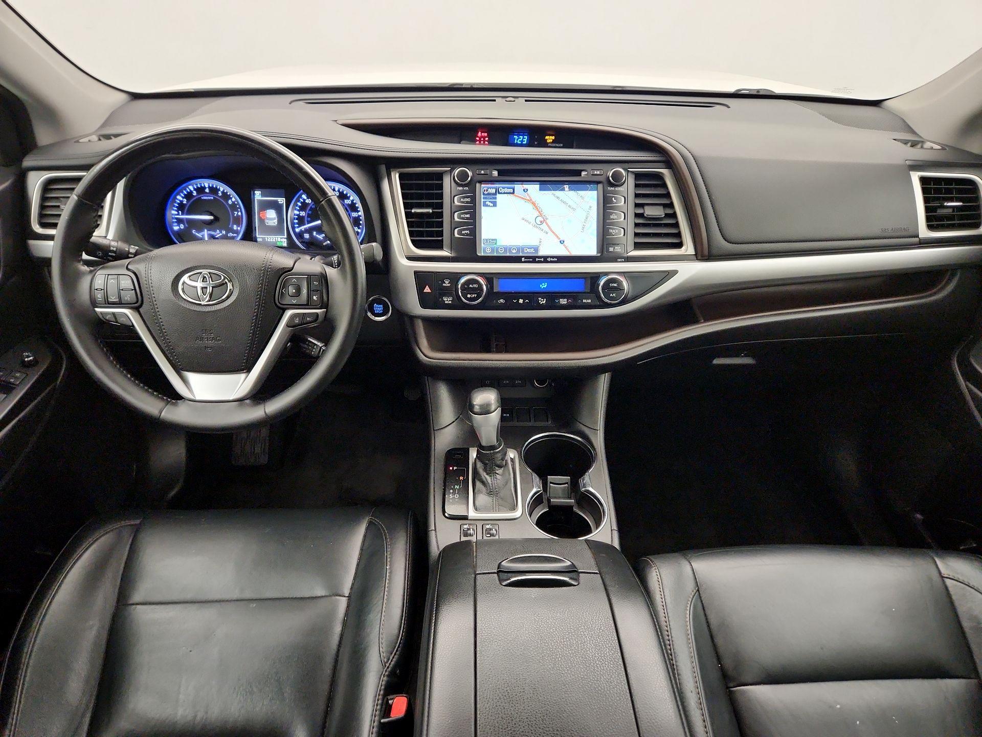 Thumbnail: 2018 Toyota Highlander - 9
