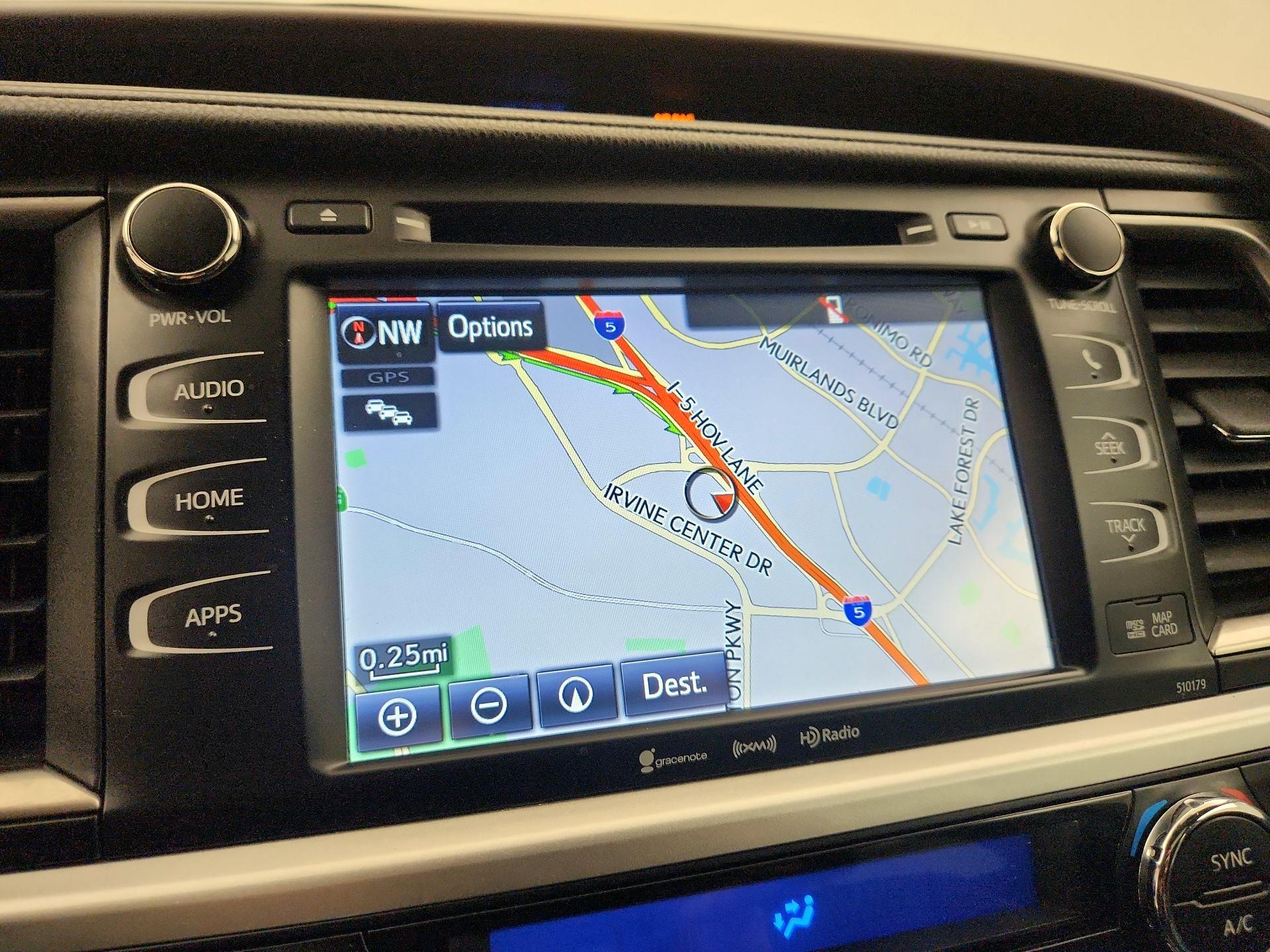 Thumbnail: 2018 Toyota Highlander - 14
