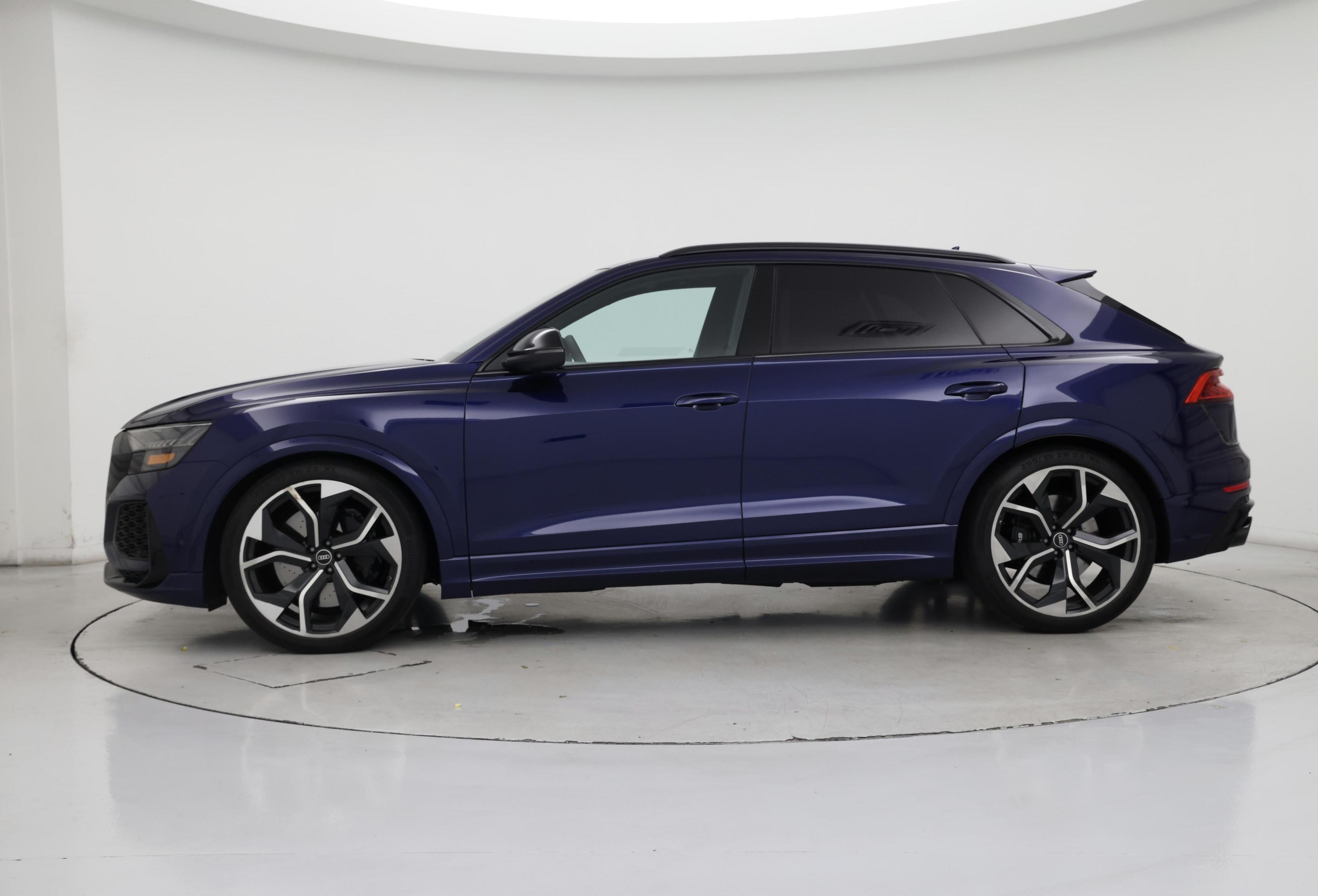 Thumbnail: 2022 Audi RS Q8 - 3