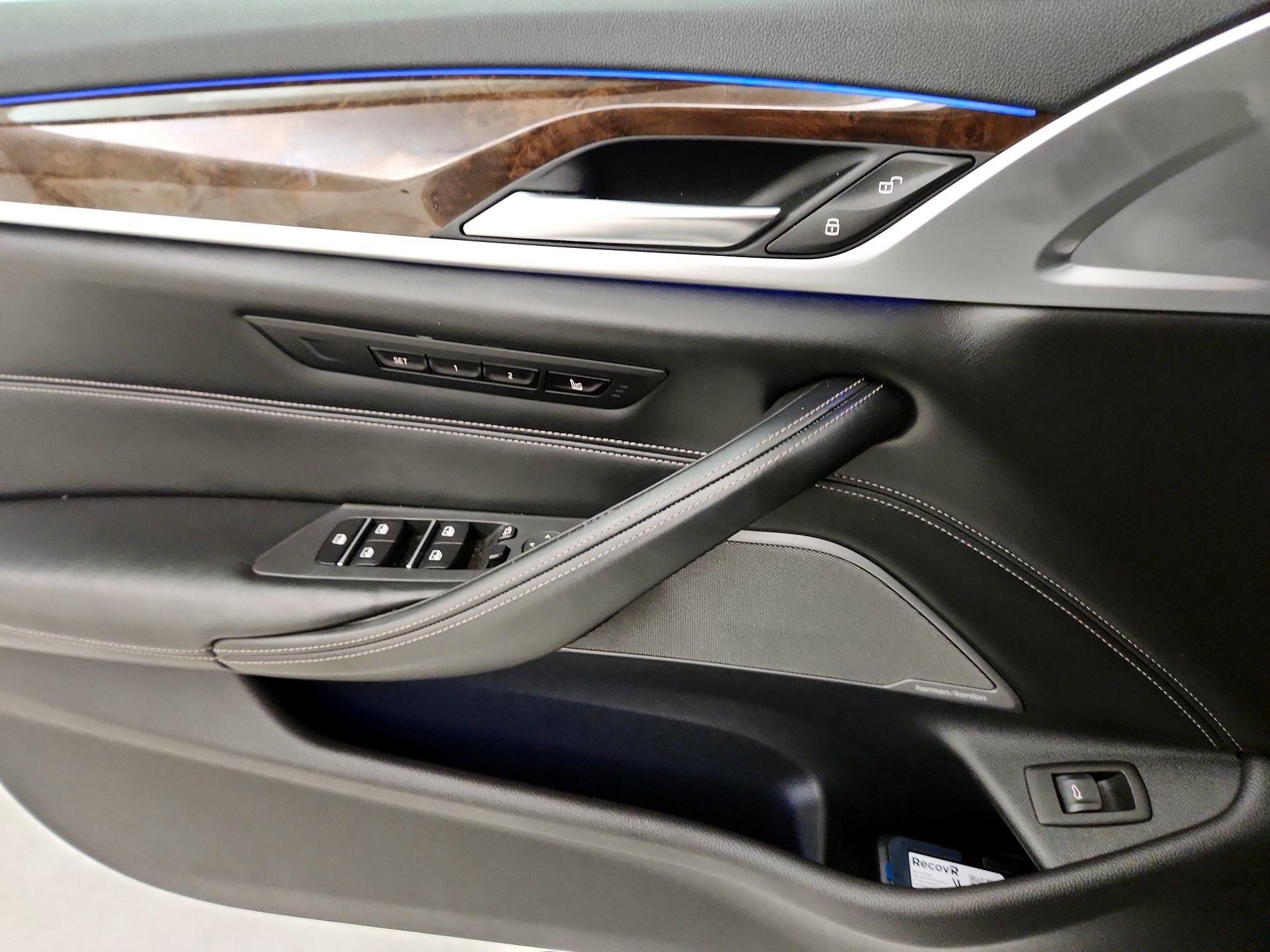 Thumbnail: 2019 BMW 5 Series - 12