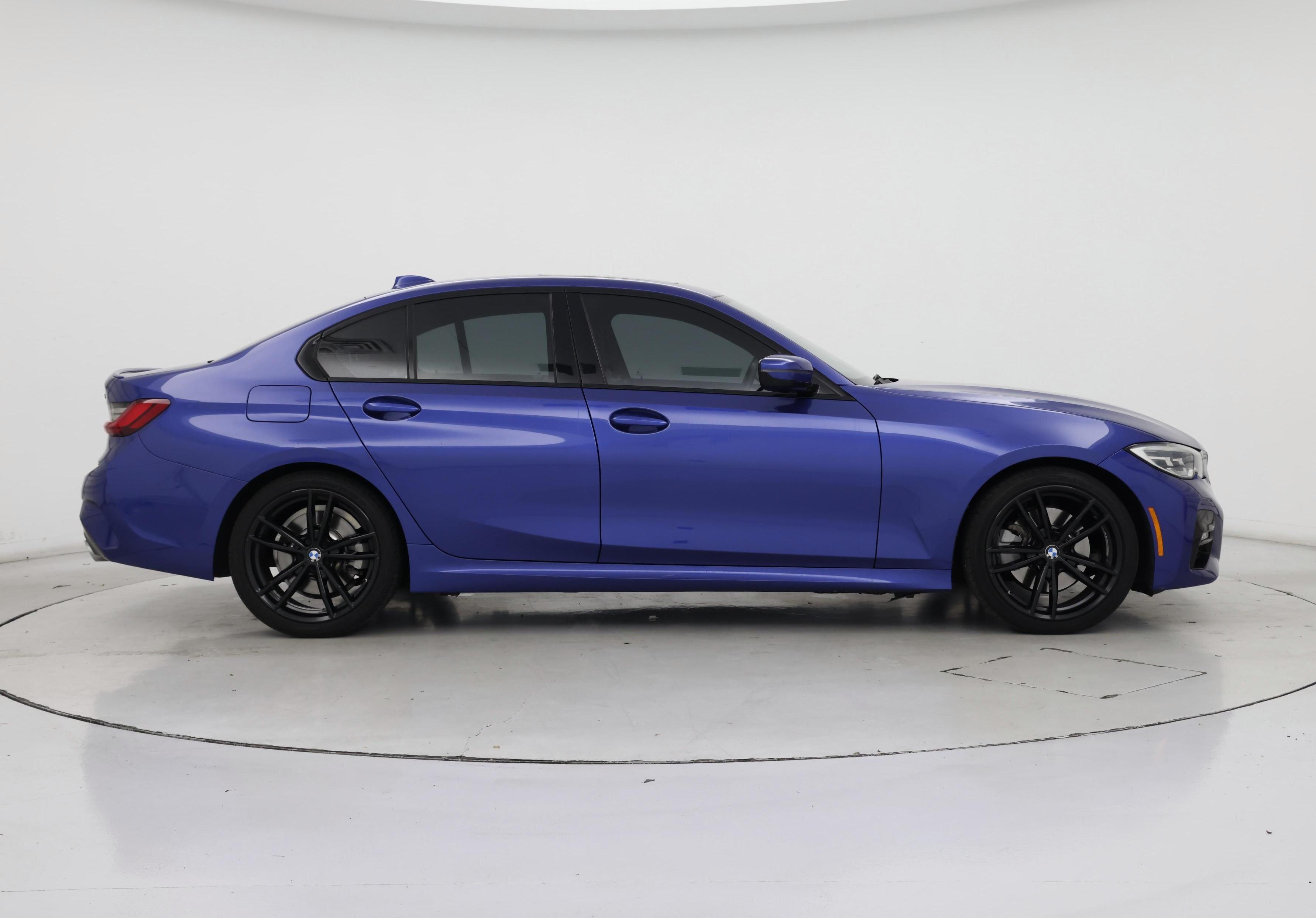 Thumbnail: 2022 BMW 3 Series - 7