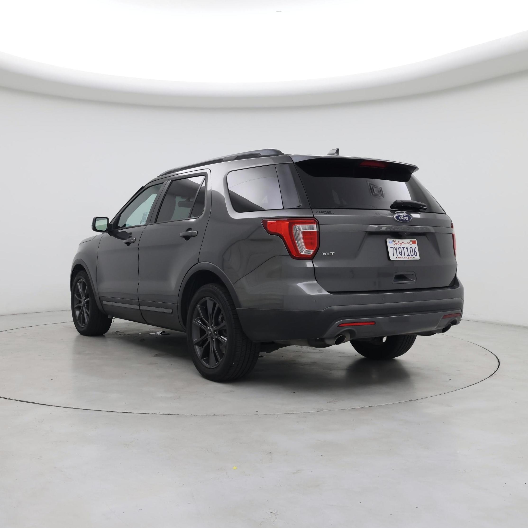 Thumbnail: 2017 Ford Explorer - 2