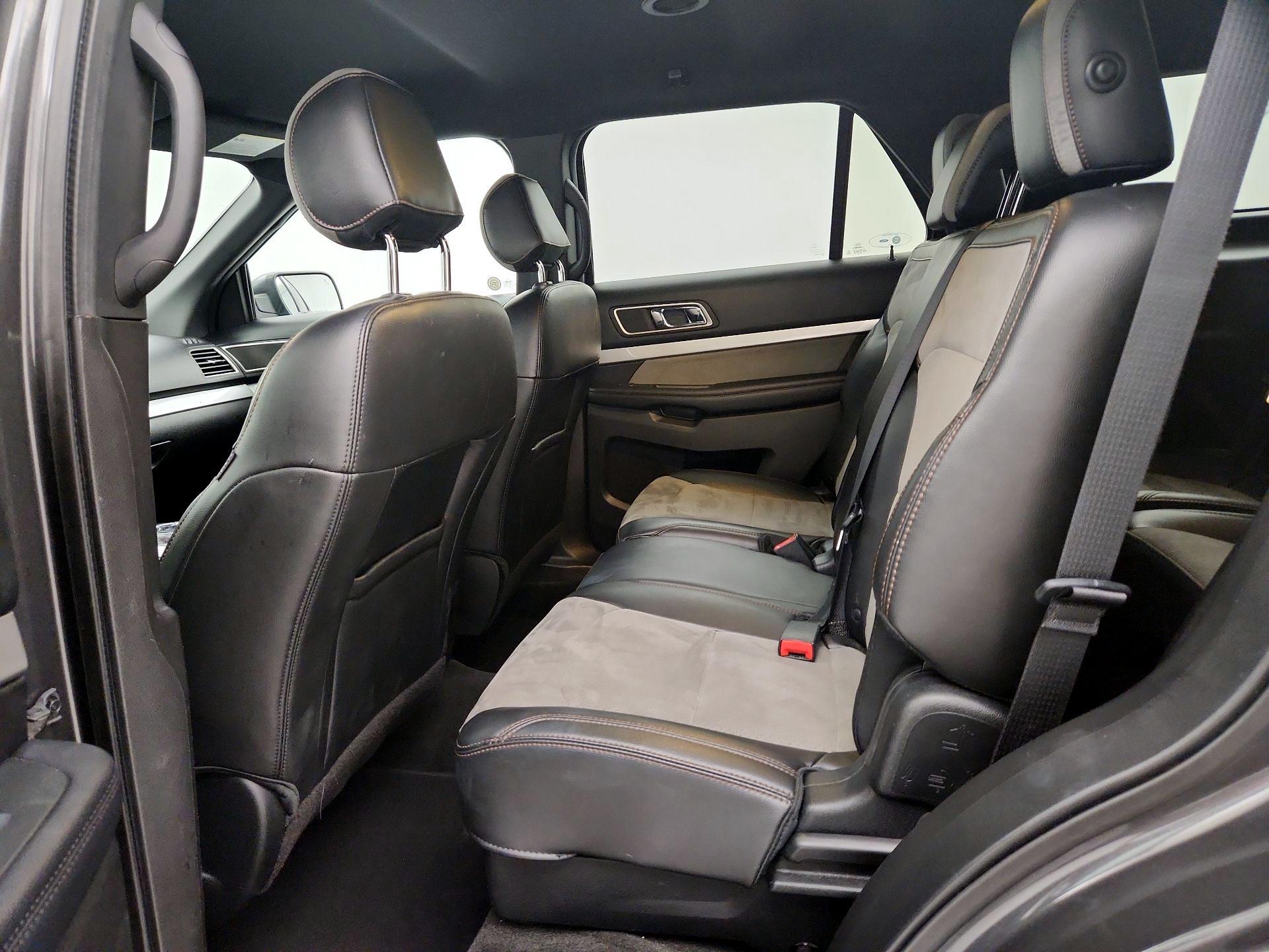 Thumbnail: 2017 Ford Explorer - 20