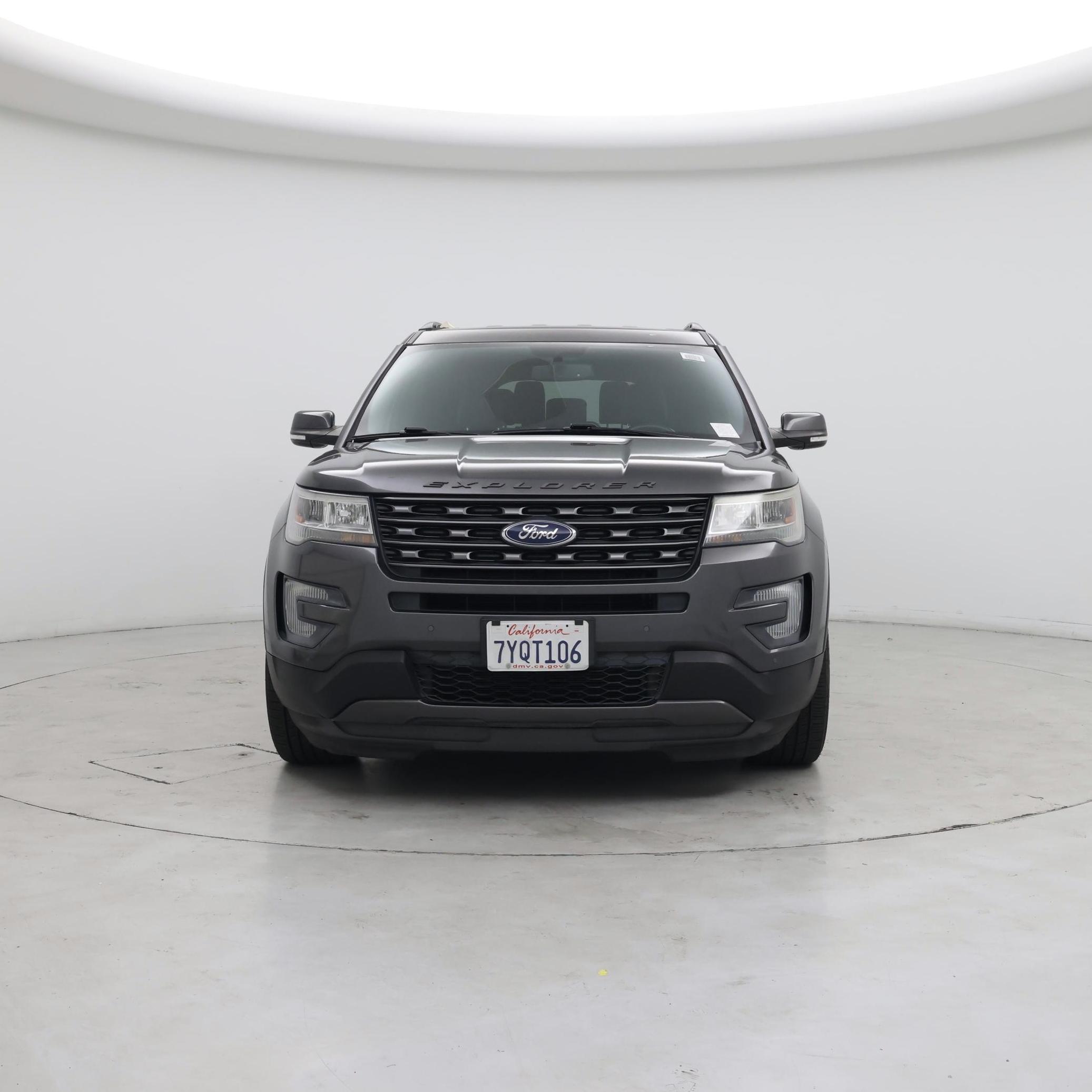 Thumbnail: 2017 Ford Explorer - 5