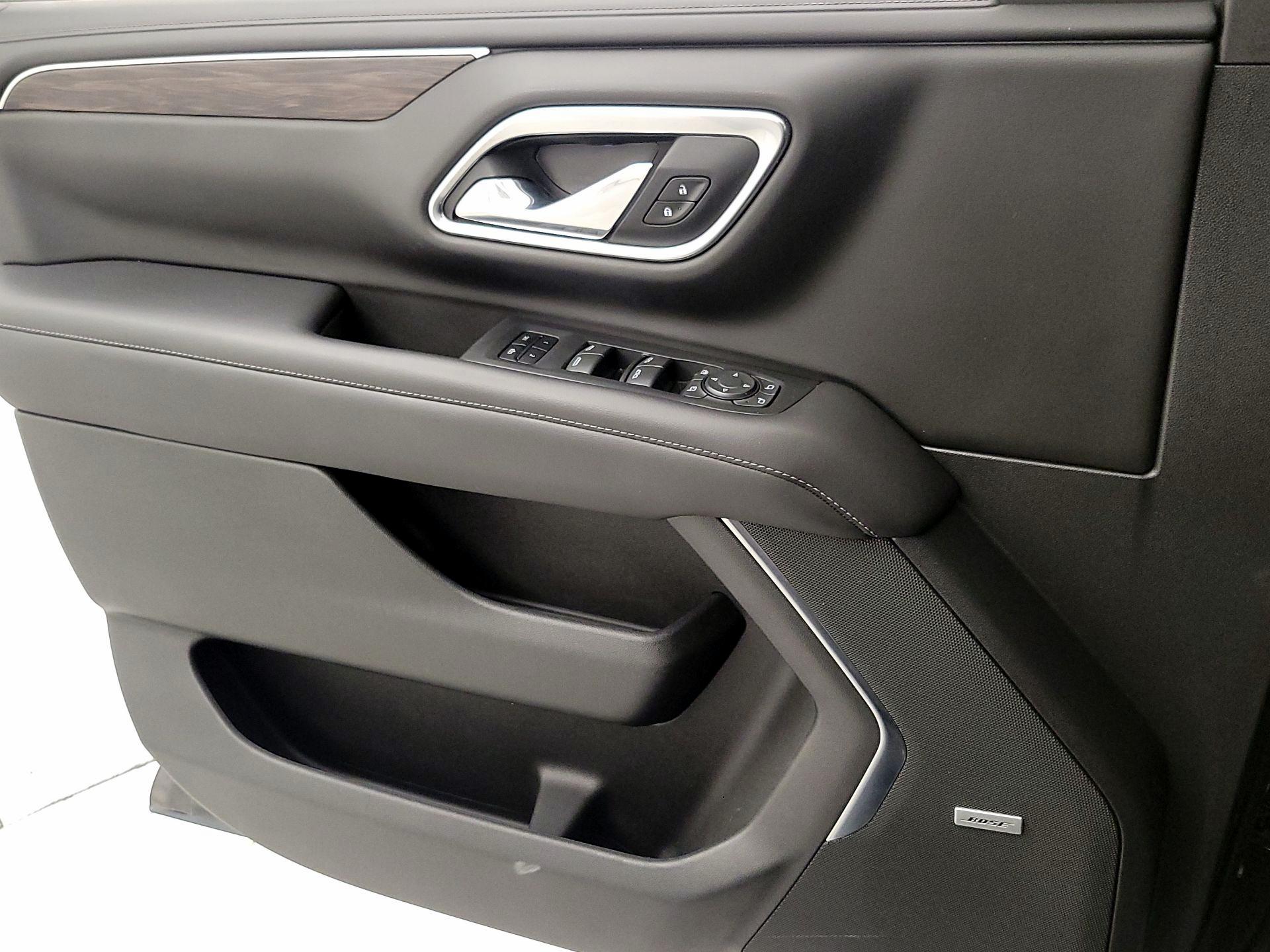 Thumbnail: 2021 Chevrolet Tahoe - 12