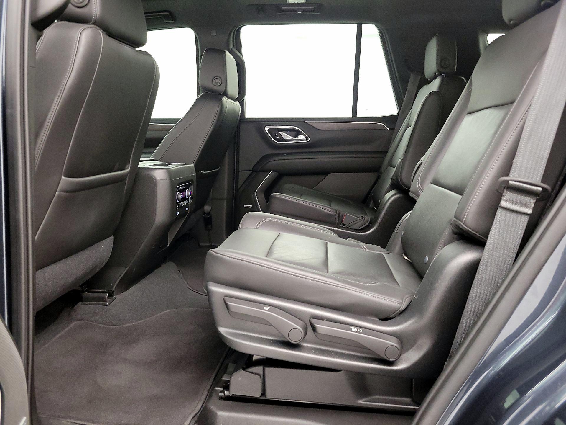 Thumbnail: 2021 Chevrolet Tahoe - 20