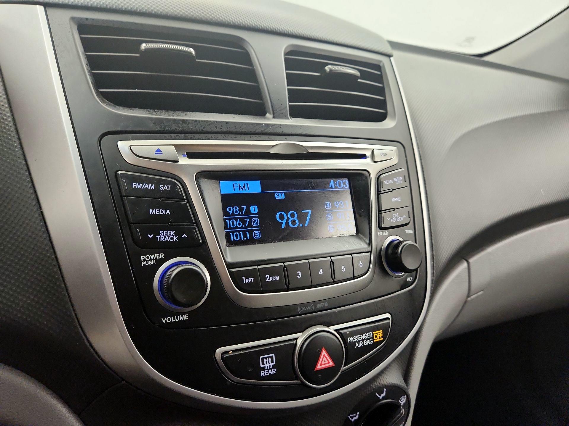 Thumbnail: 2016 Hyundai Accent - 14
