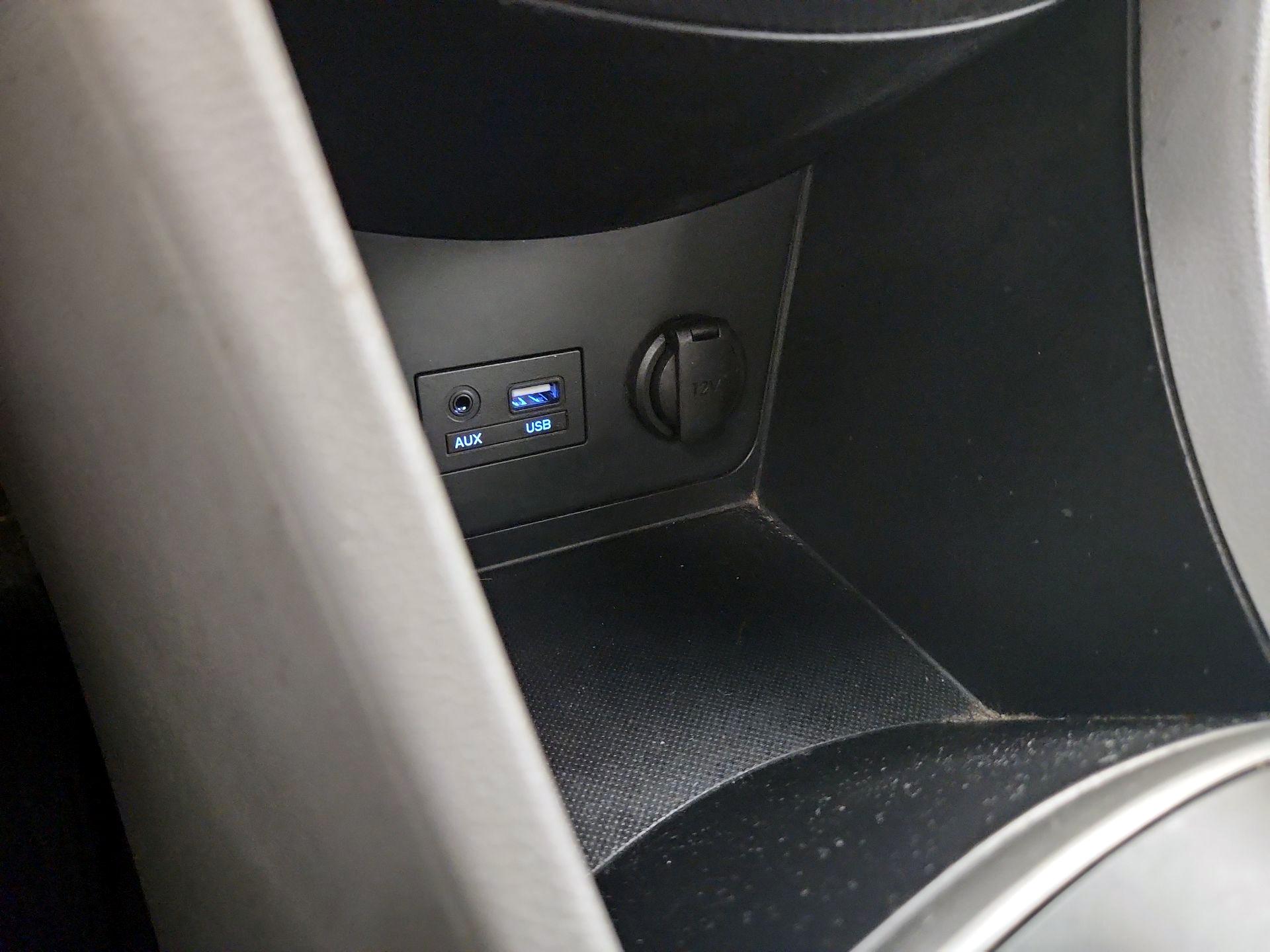 Thumbnail: 2016 Hyundai Accent - 17
