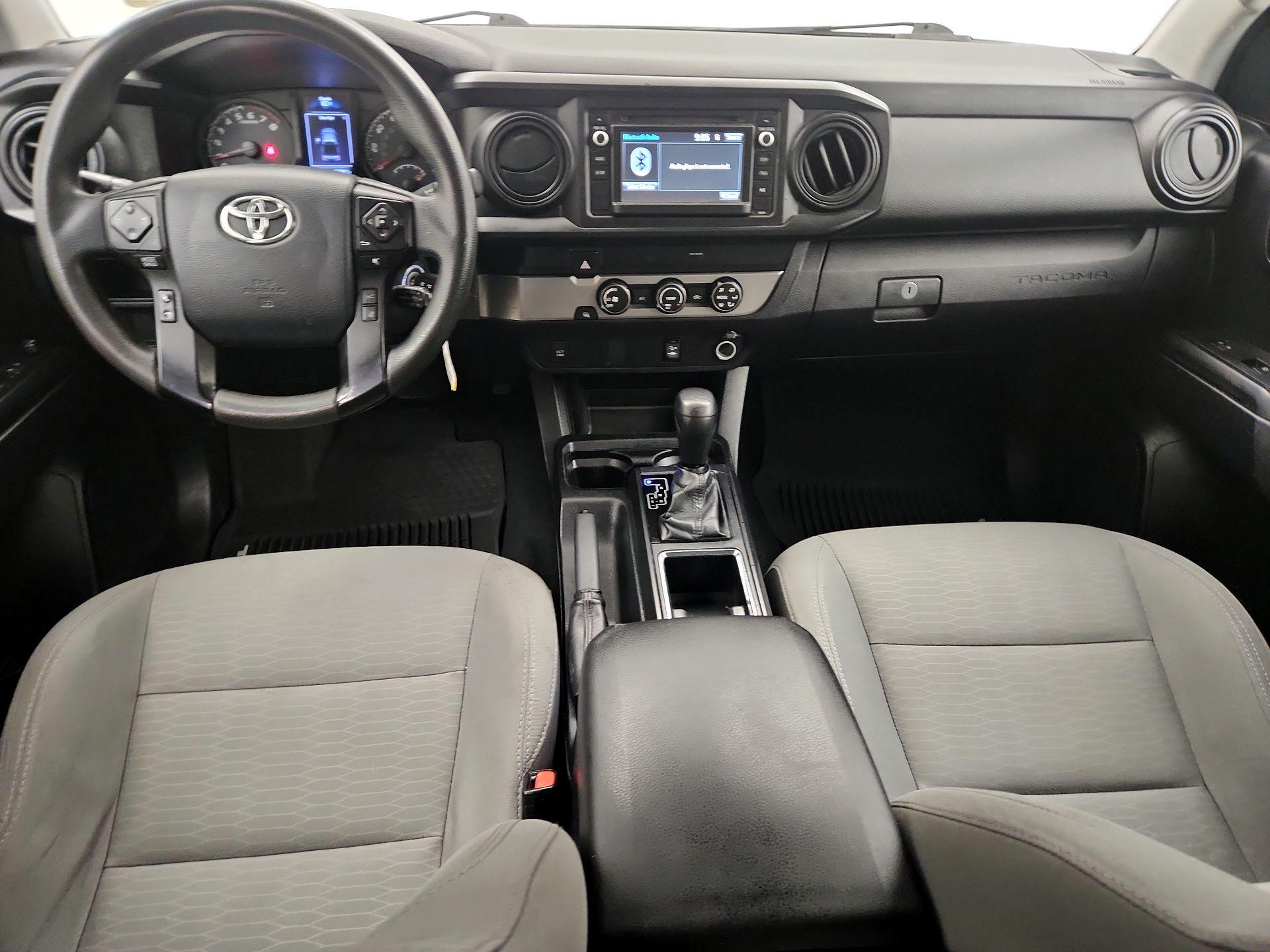 Thumbnail: 2019 Toyota Tacoma - 9