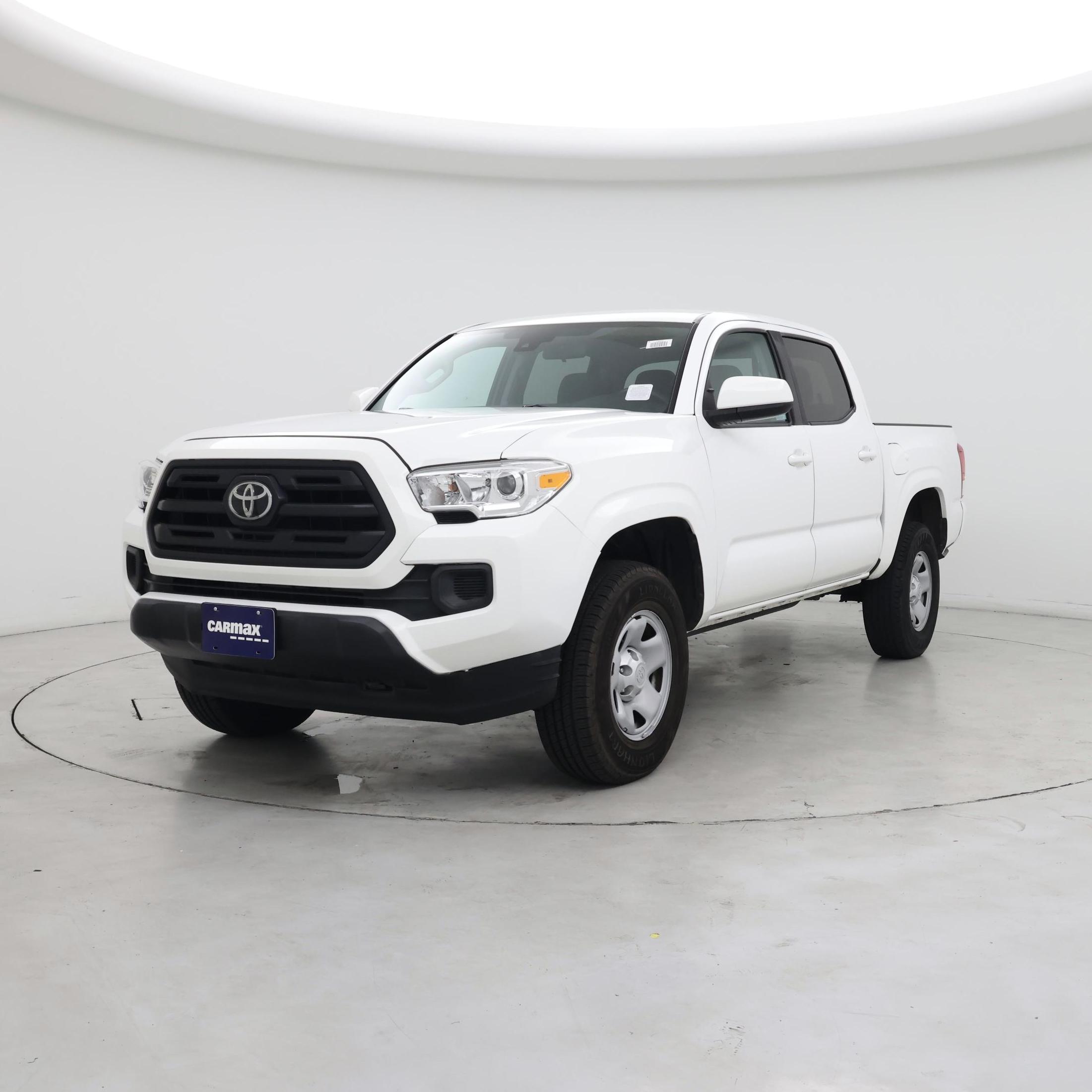 Thumbnail: 2019 Toyota Tacoma - 4
