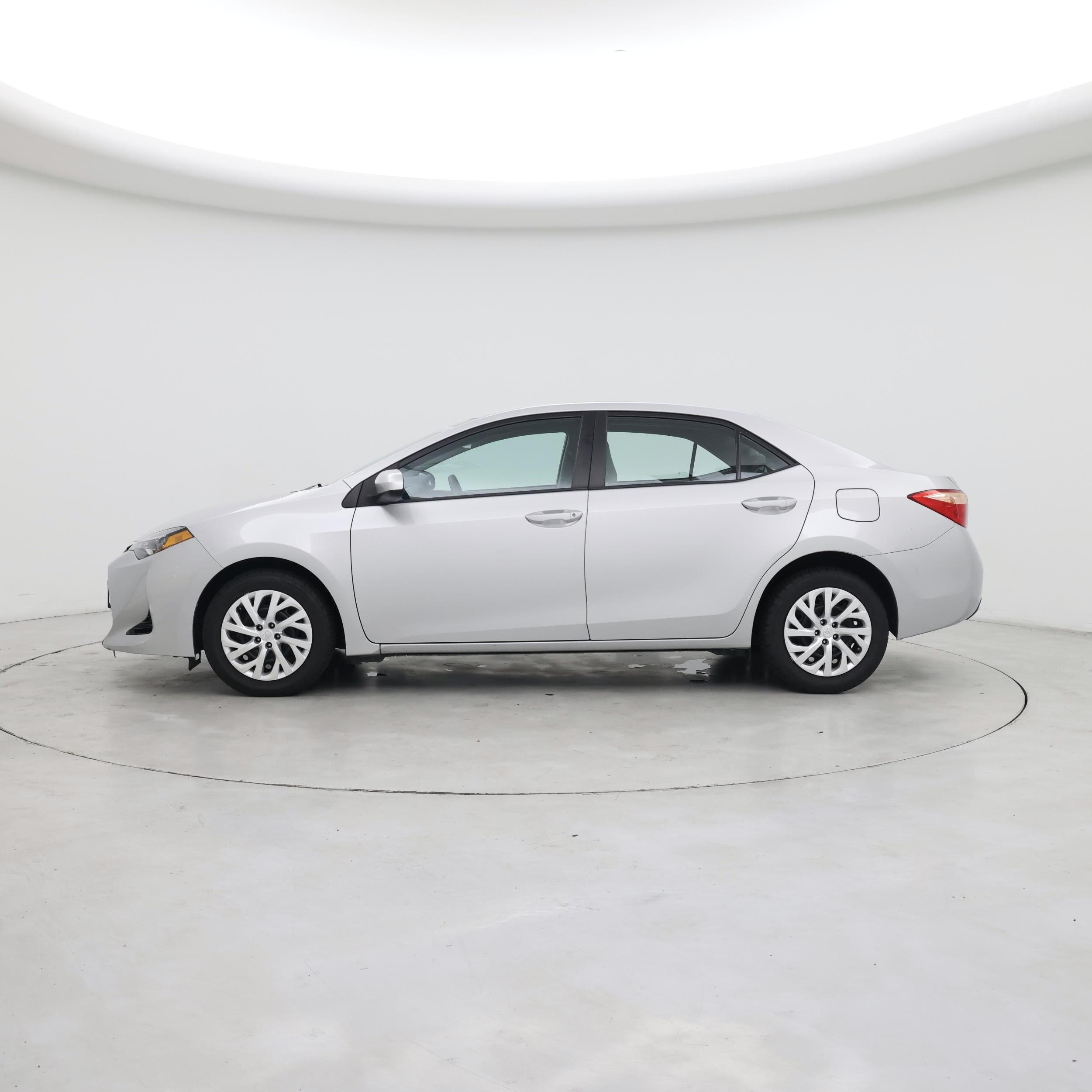 Thumbnail: 2019 Toyota Corolla - 3