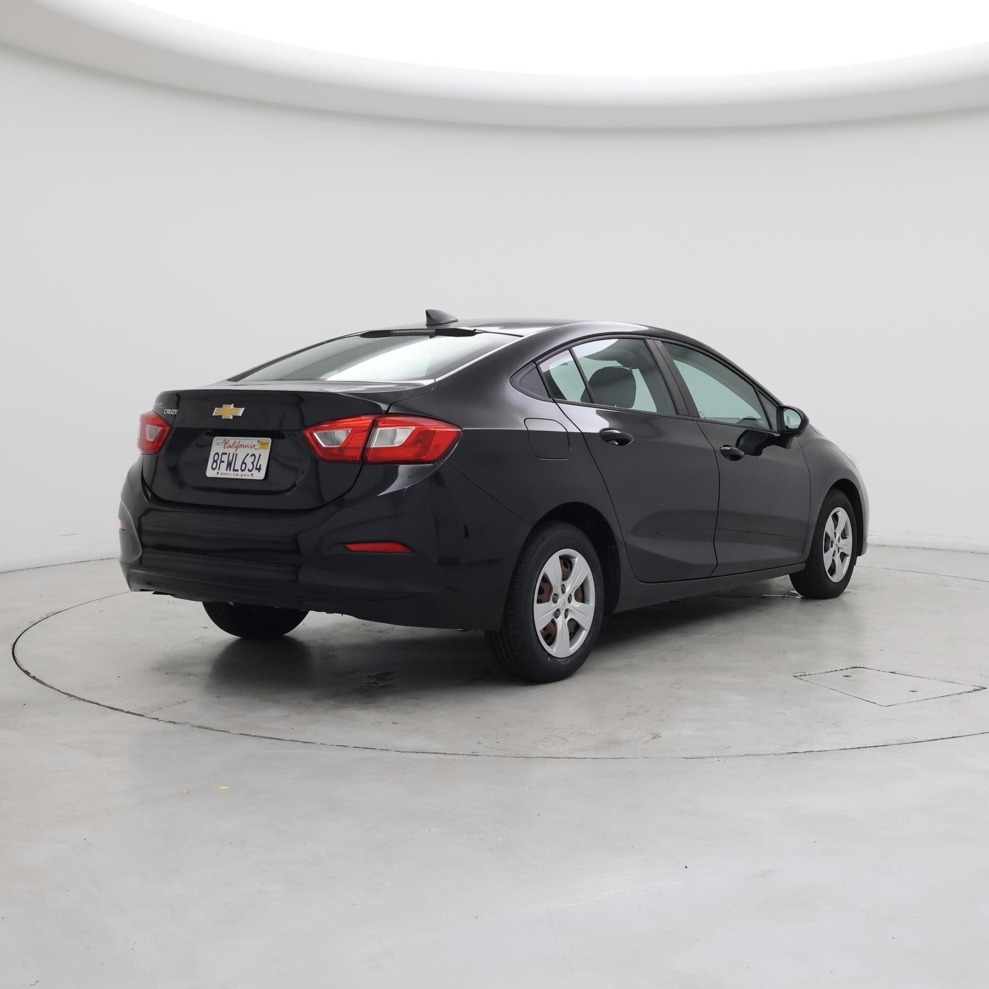 Thumbnail: 2018 Chevrolet Cruze - 8