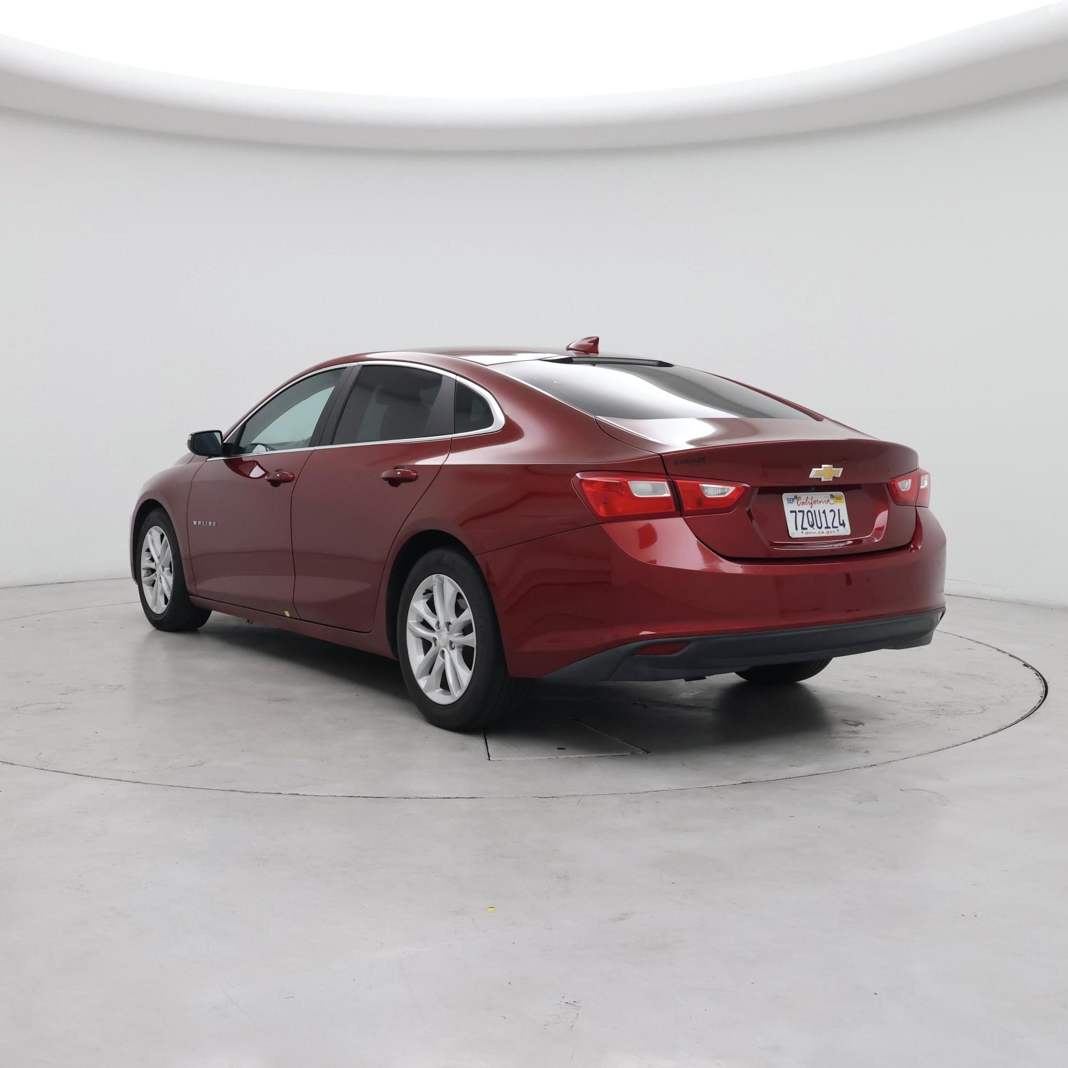 Thumbnail: 2017 Chevrolet Malibu - 2