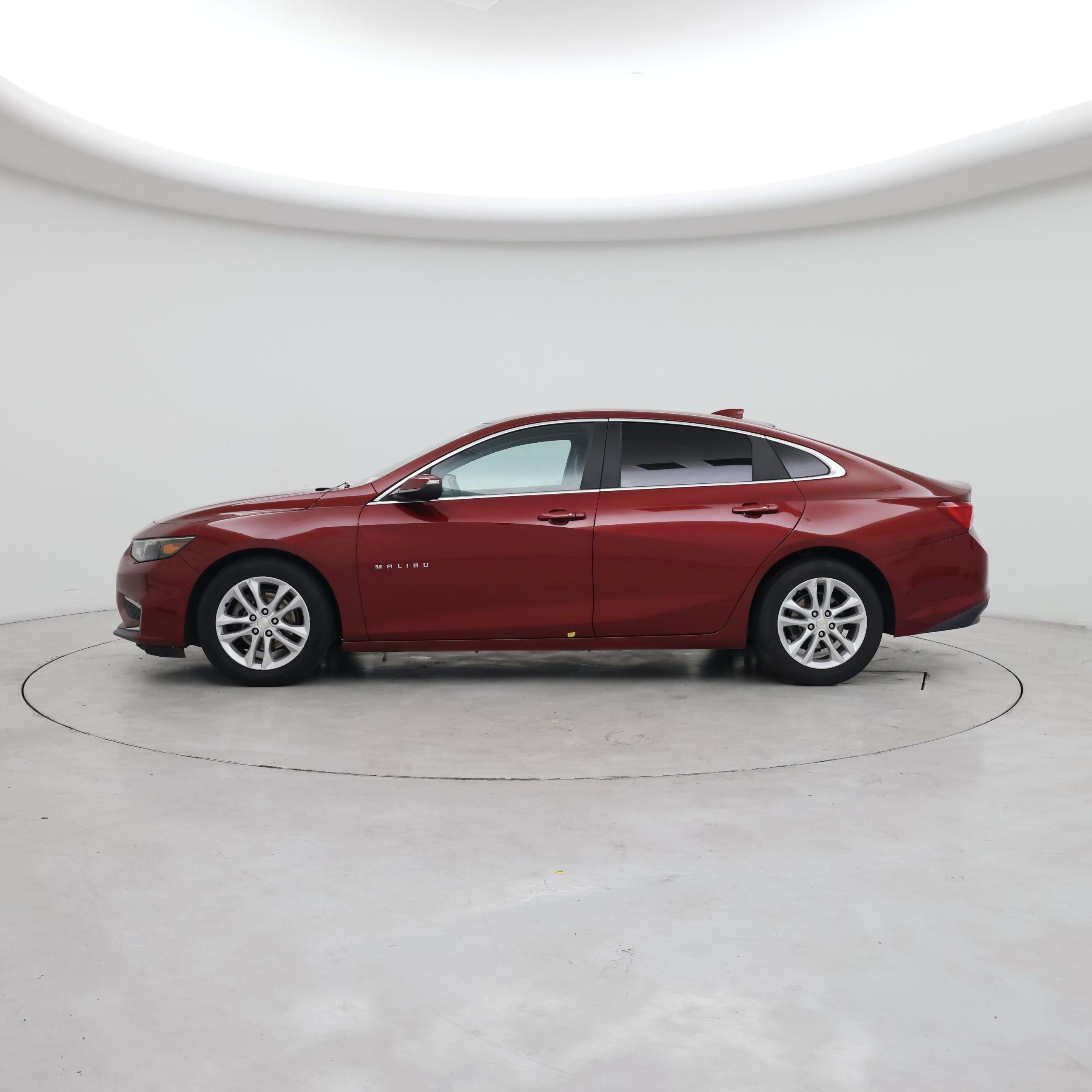 Thumbnail: 2017 Chevrolet Malibu - 3