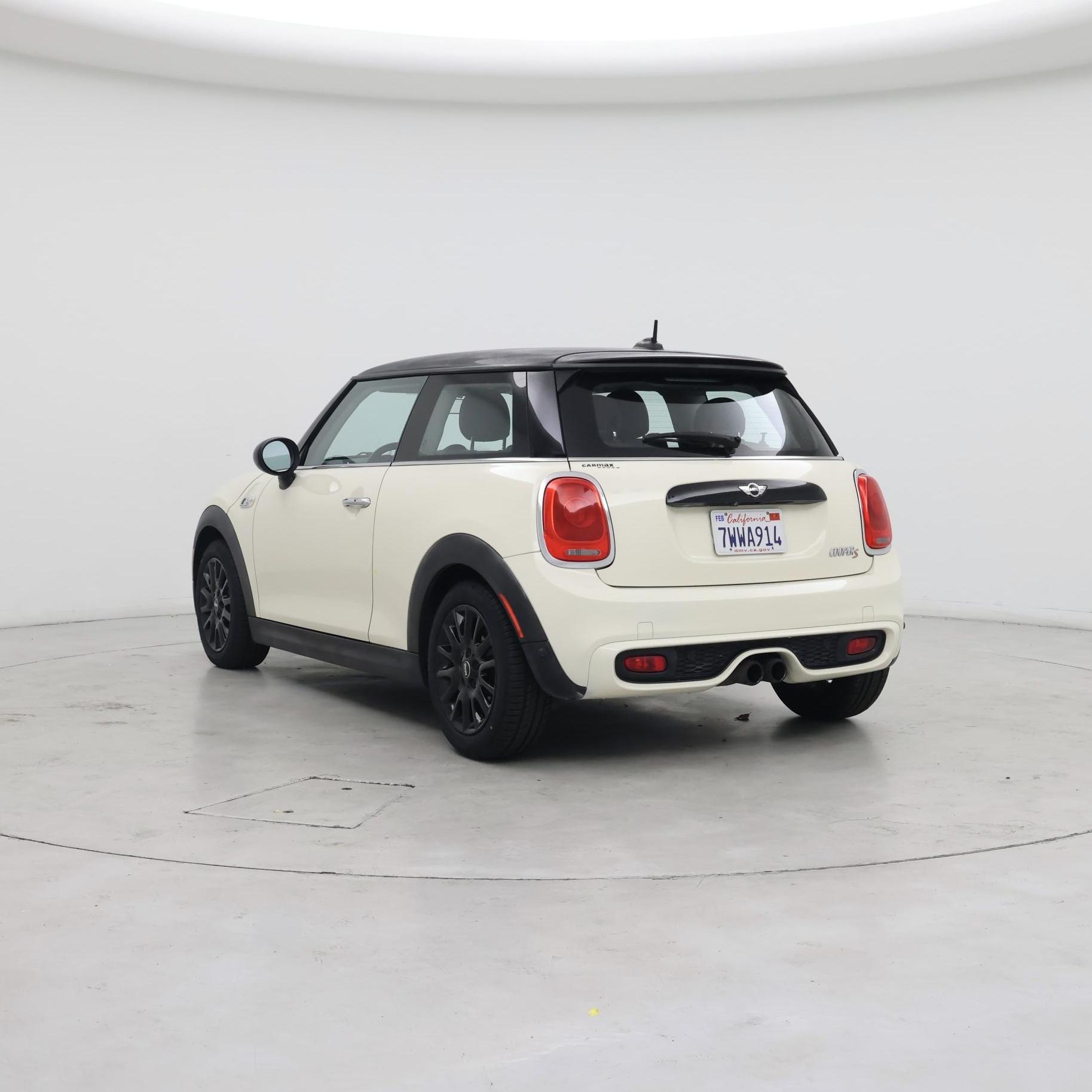 Thumbnail: 2017 MINI Cooper Hardtop - 2