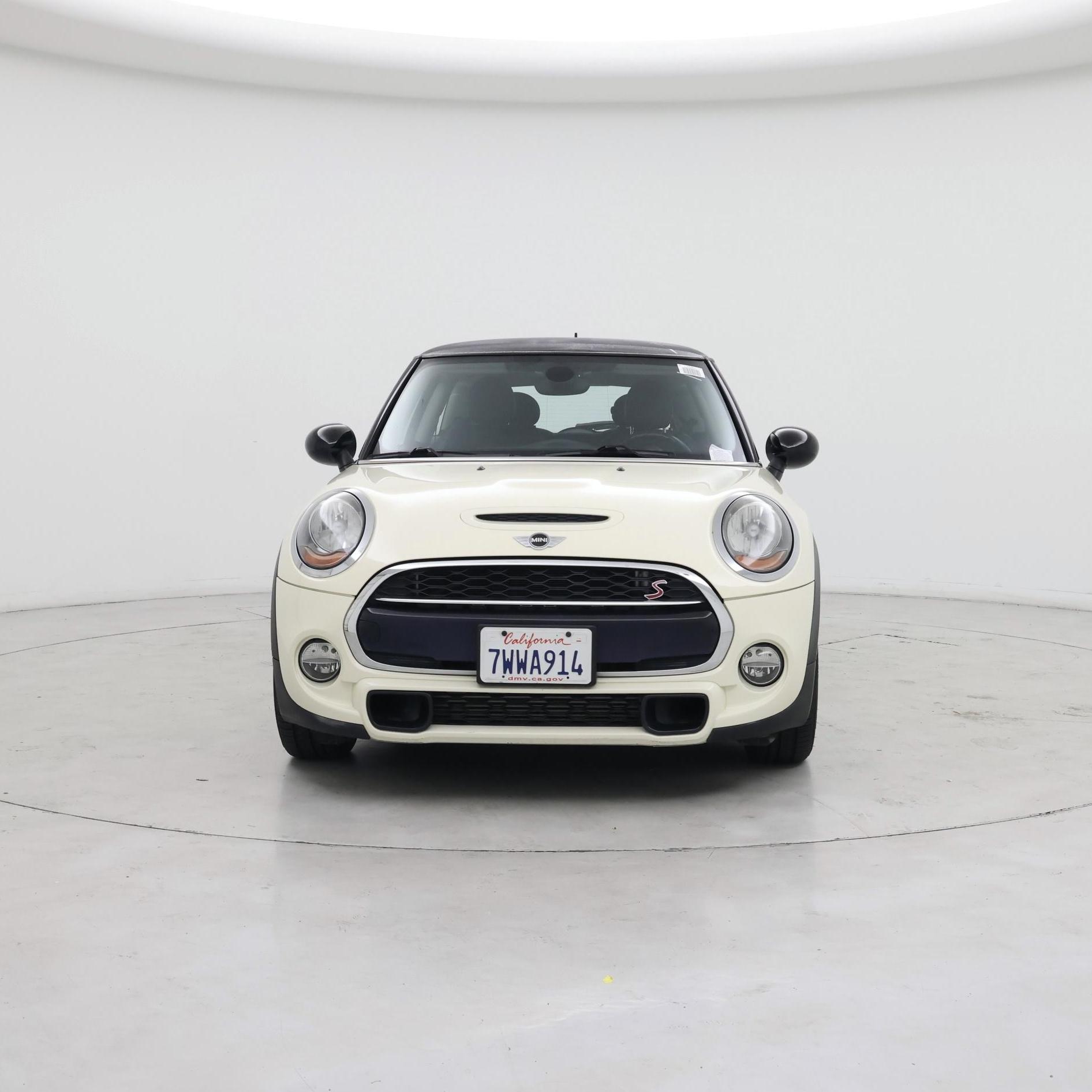 Thumbnail: 2017 MINI Cooper Hardtop - 5