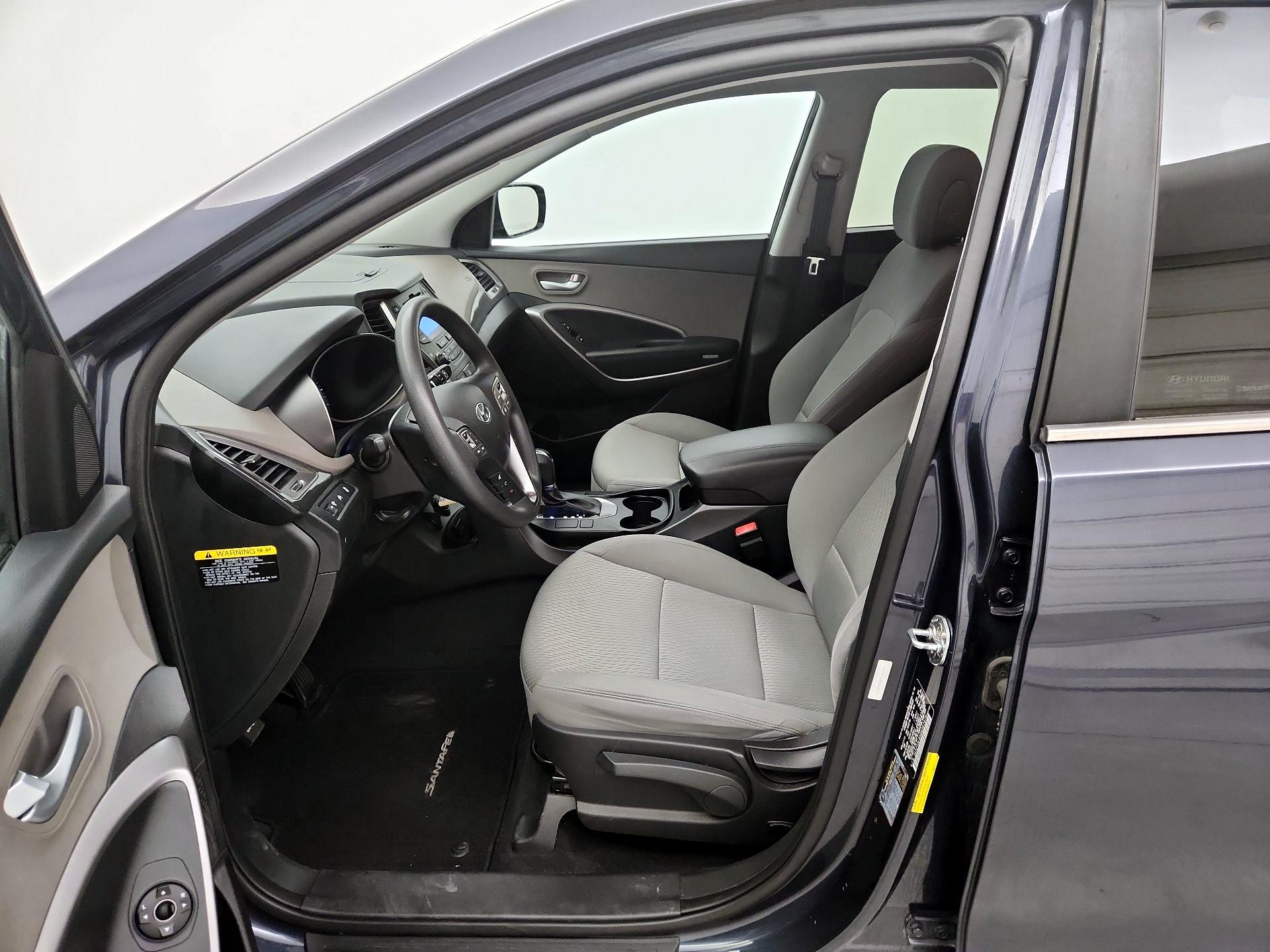 Thumbnail: 2016 Hyundai Santa Fe - 11