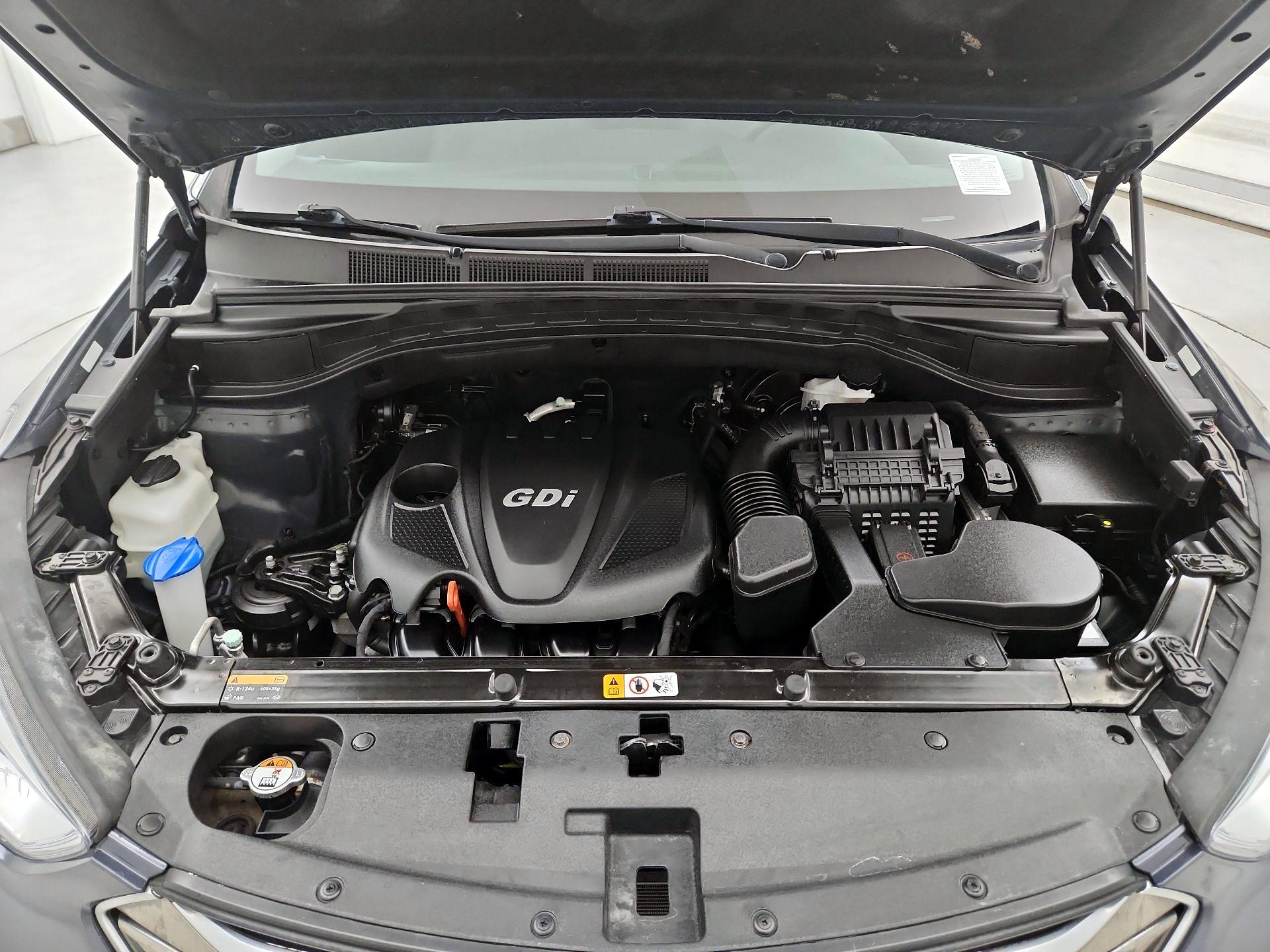 Thumbnail: 2016 Hyundai Santa Fe - 20