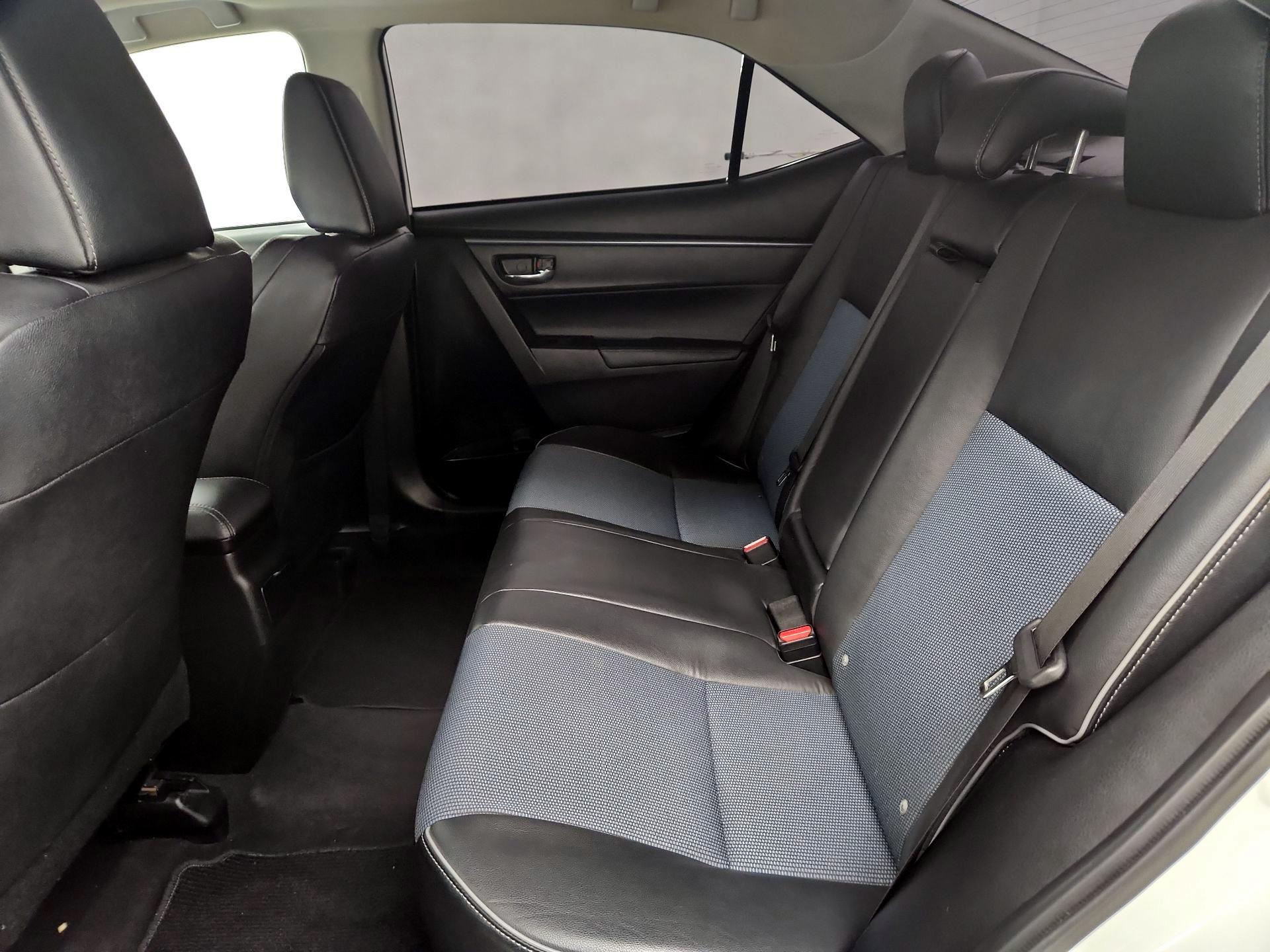 Thumbnail: 2015 Toyota Corolla - 20