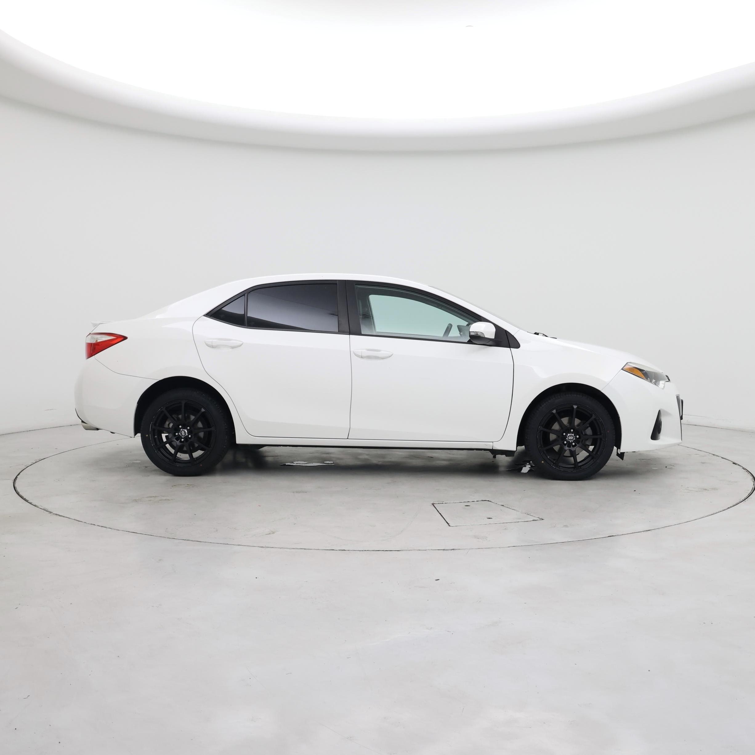 Thumbnail: 2015 Toyota Corolla - 7