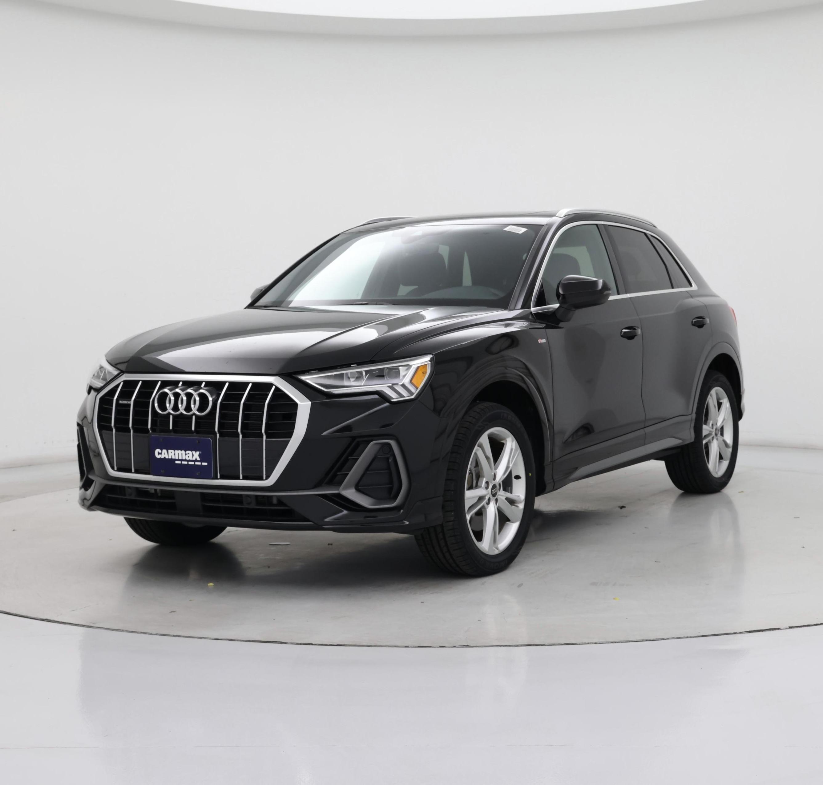 Thumbnail: 2024 Audi Q3 - 4