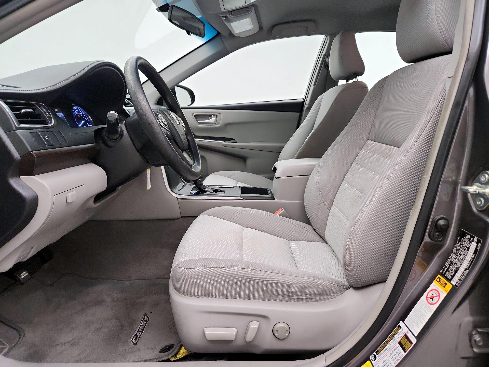 Thumbnail: 2016 Toyota Camry - 11
