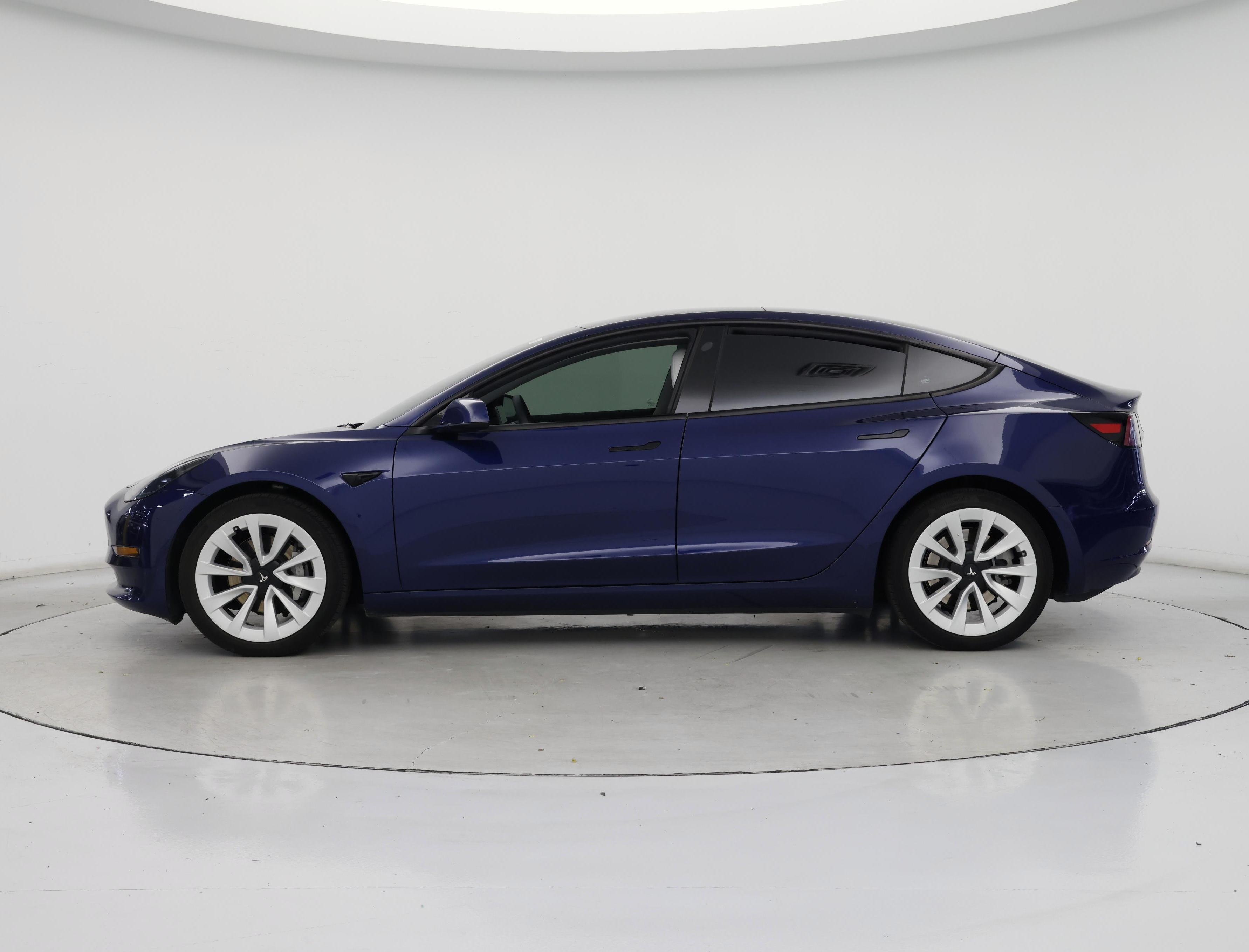 Thumbnail: 2023 Tesla Model 3 - 3