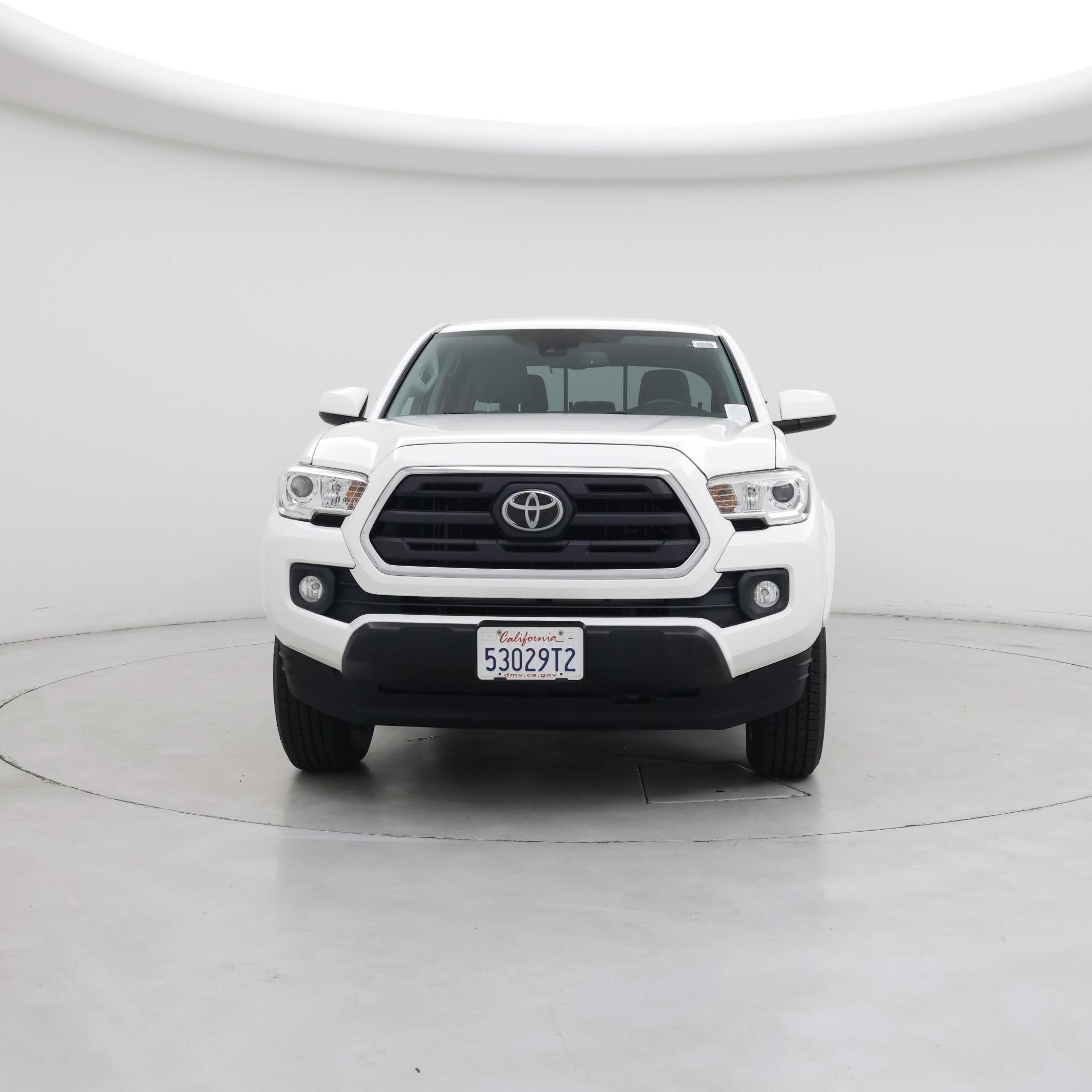 Thumbnail: 2019 Toyota Tacoma - 5