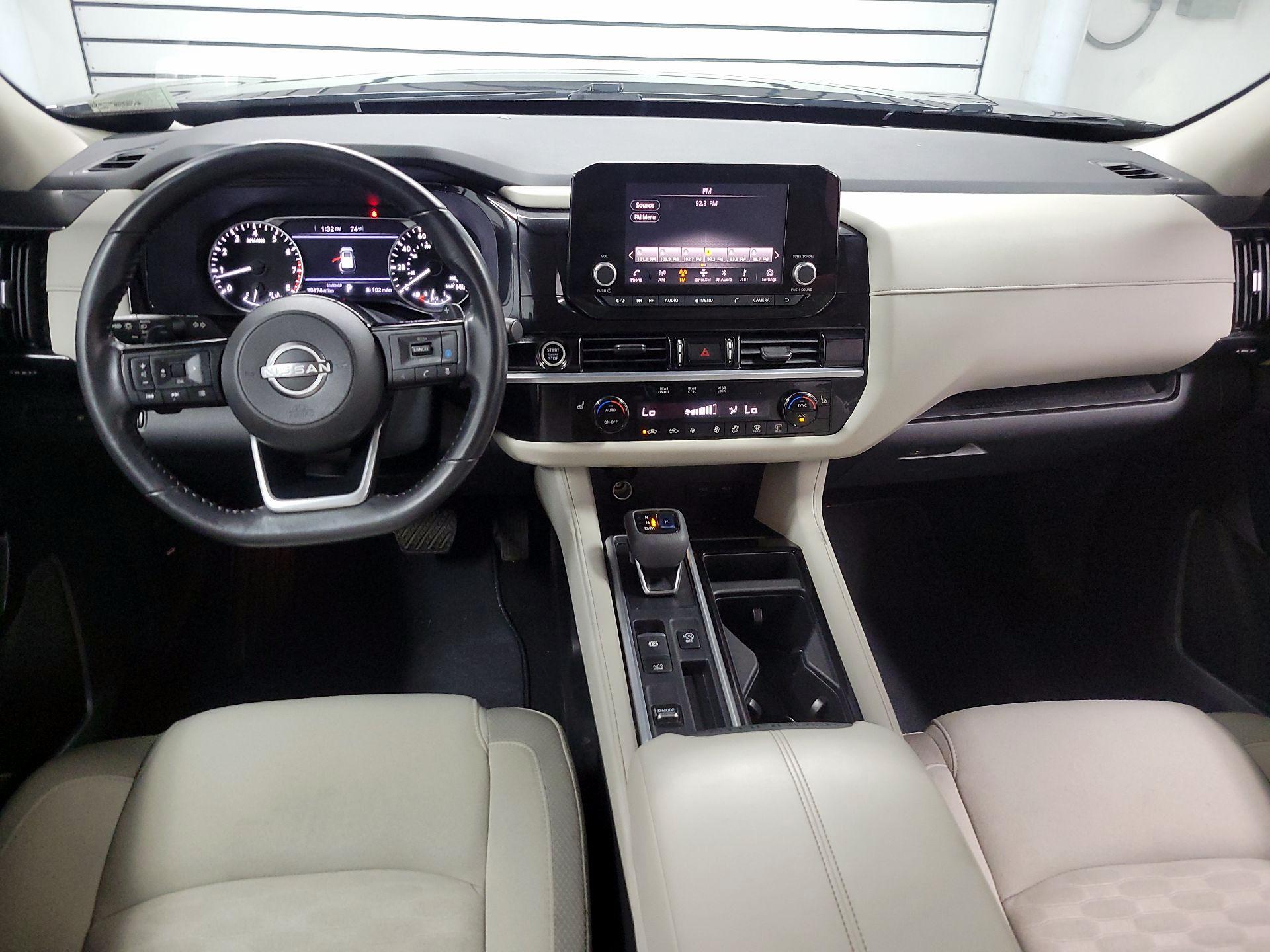 Thumbnail: 2022 Nissan Pathfinder - 9
