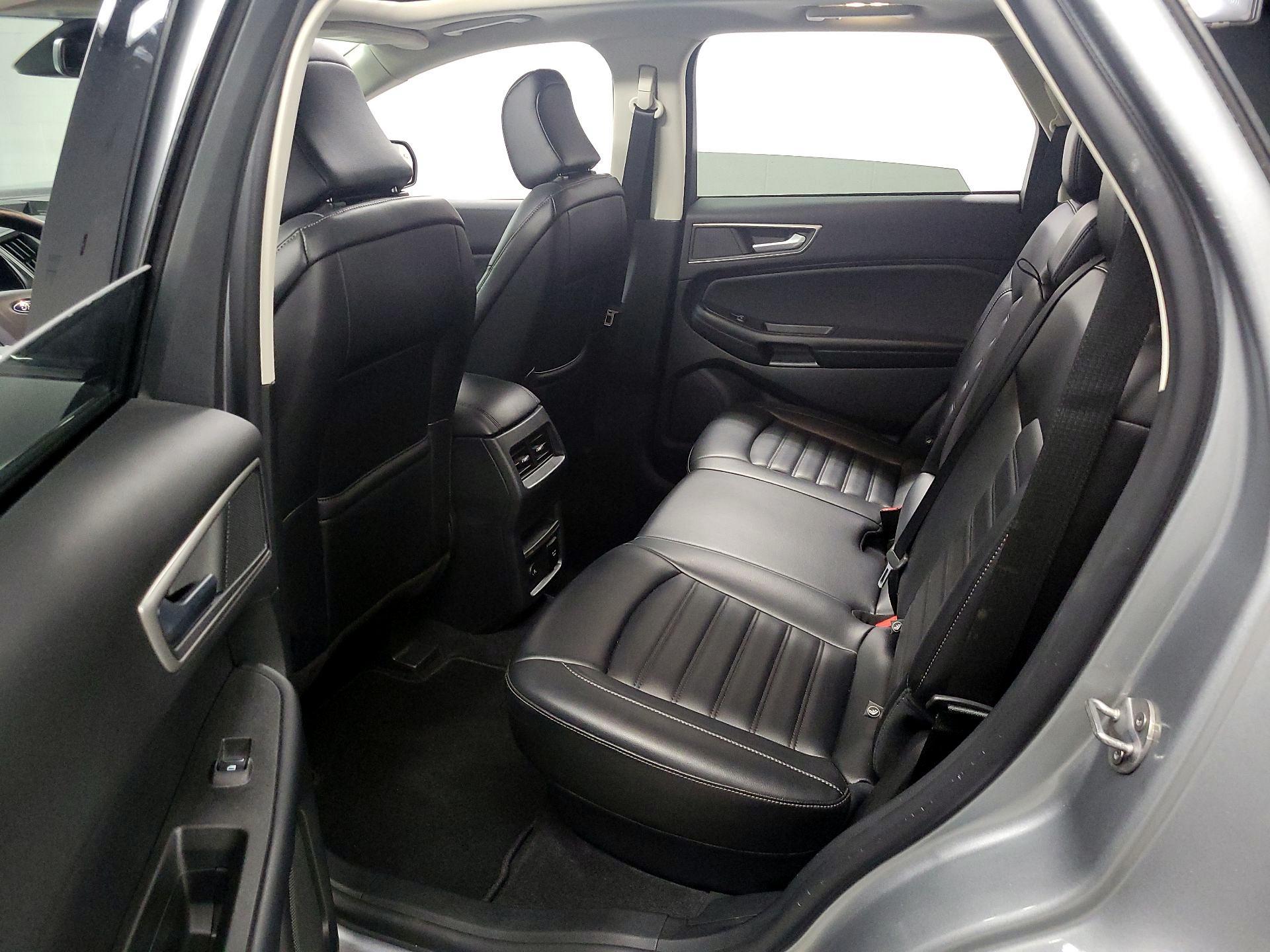 Thumbnail: 2023 Ford Edge - 20